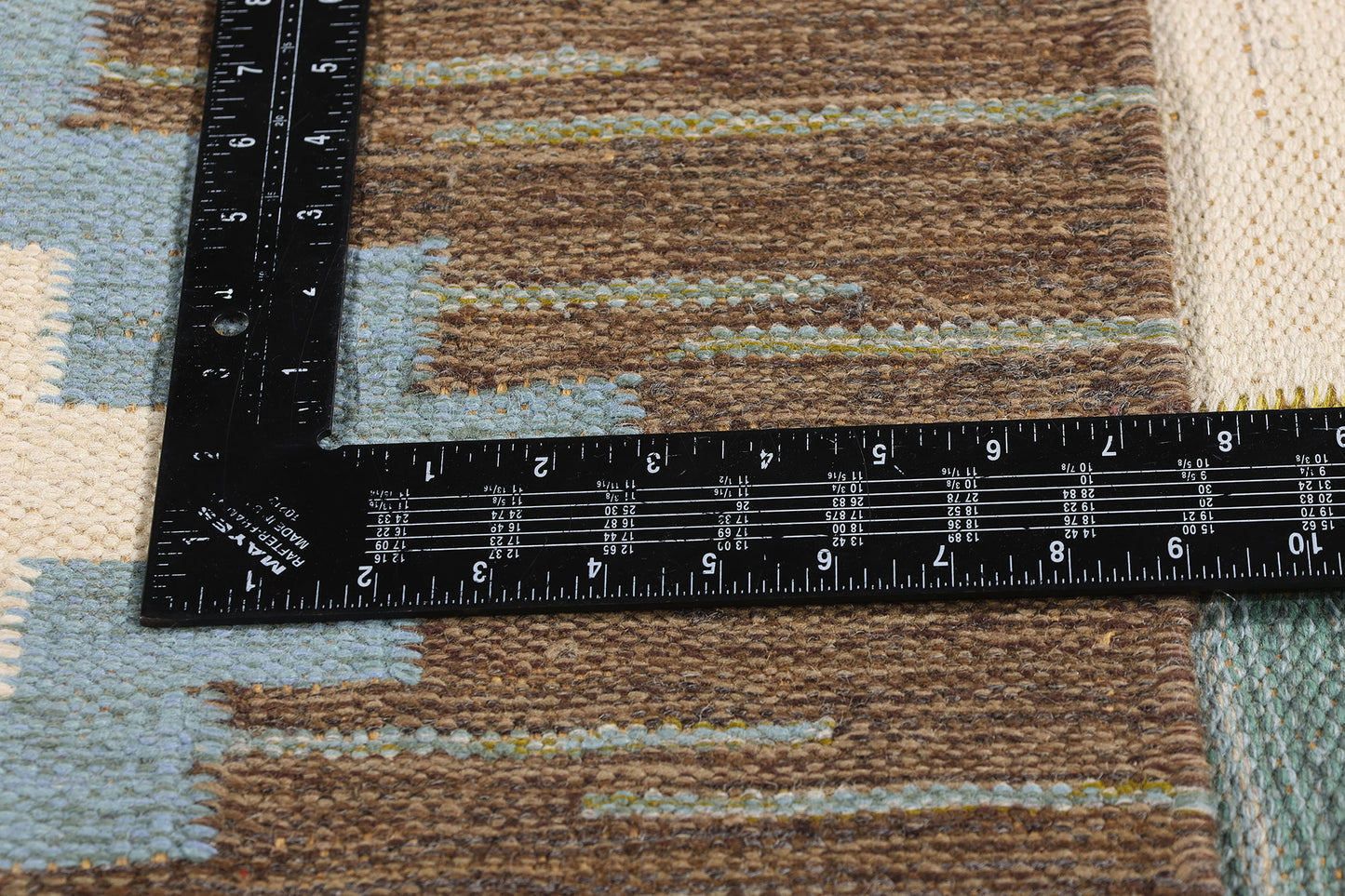 6 x 8 Sverker Greuholm Vintage Swedish Rollakan Rug 79047