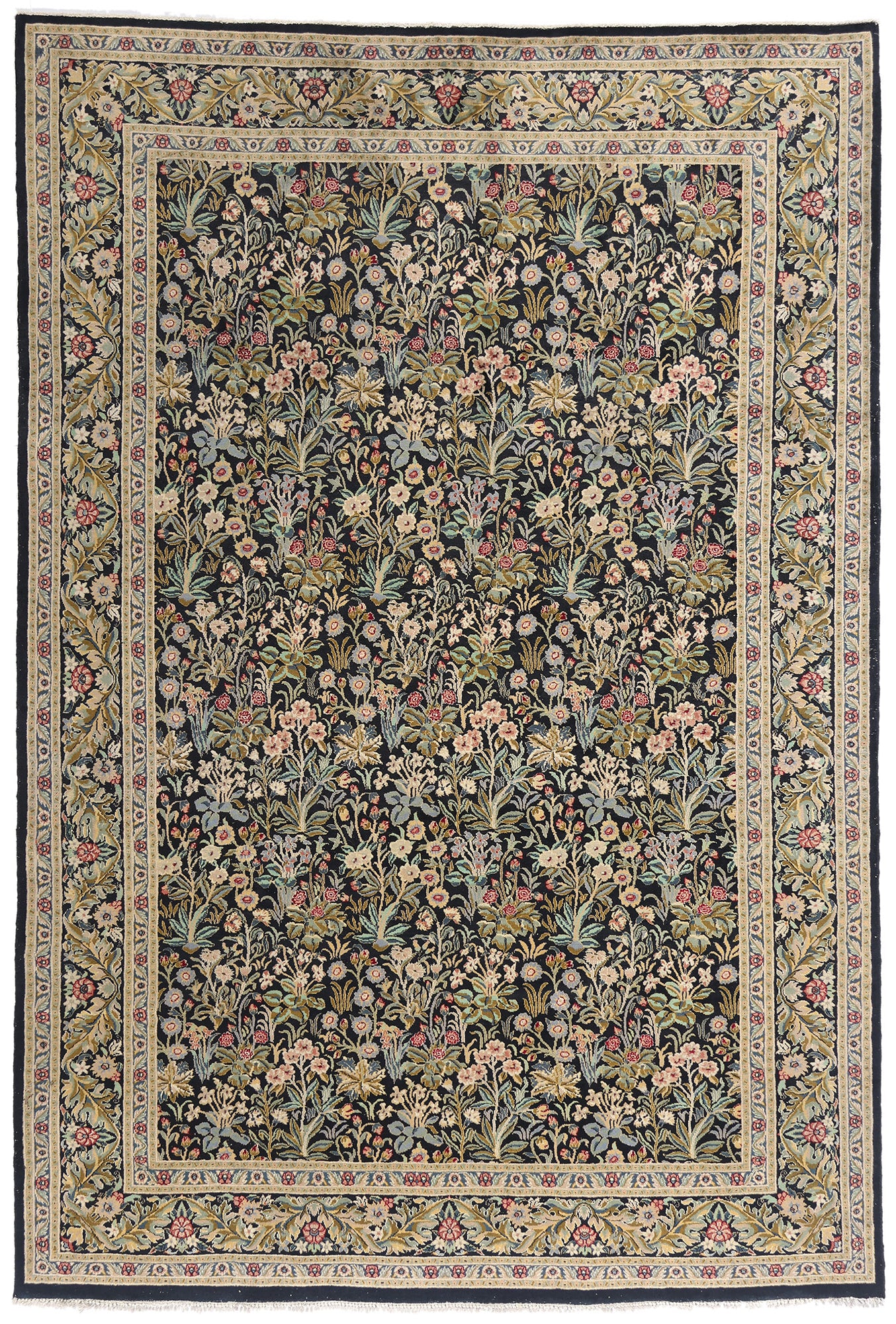 6 x 9 Vintage Pakistani Tabriz Rug 79224