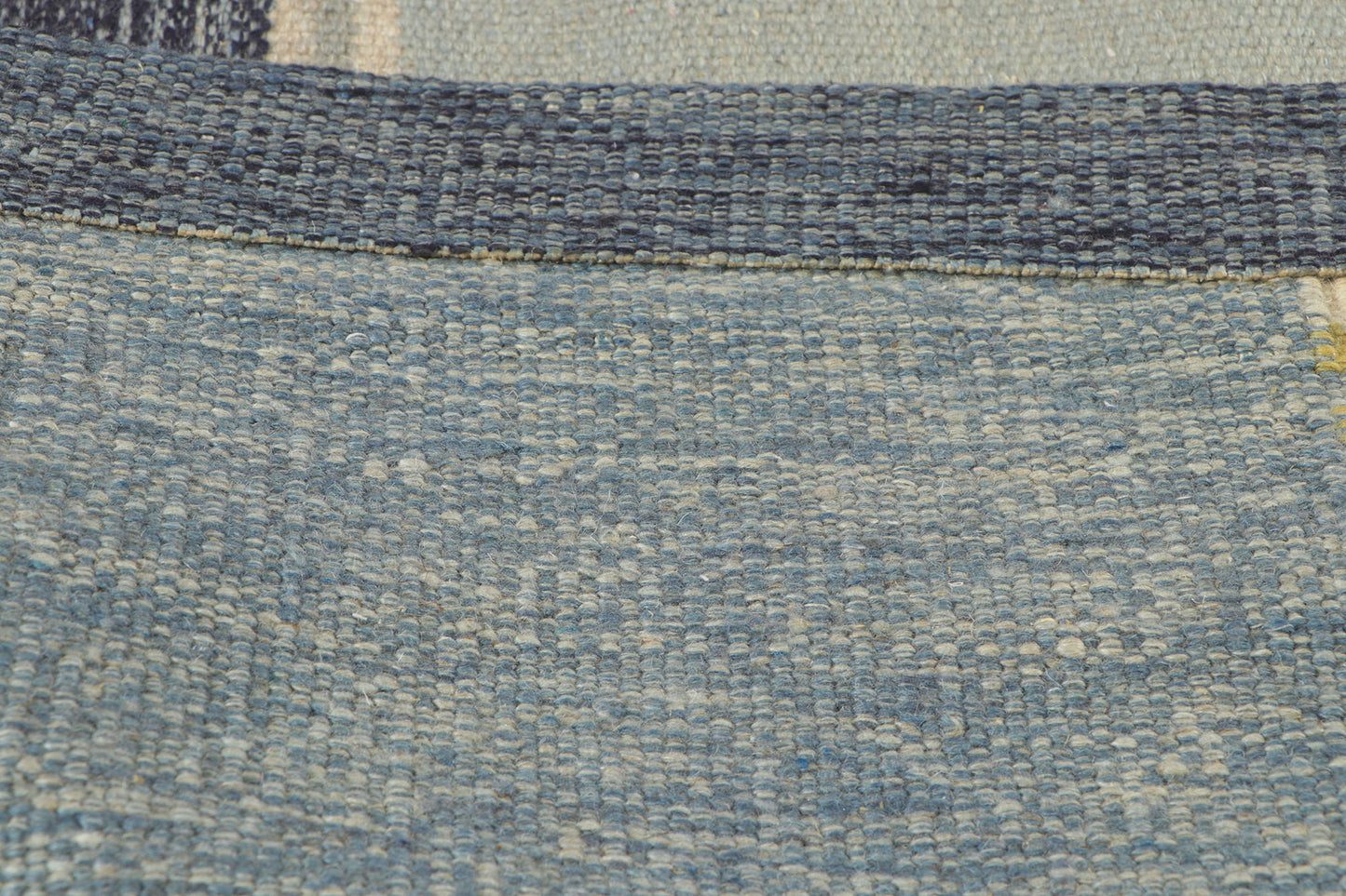 10 x 10 Swedish Inspired Kilim Rug 30857