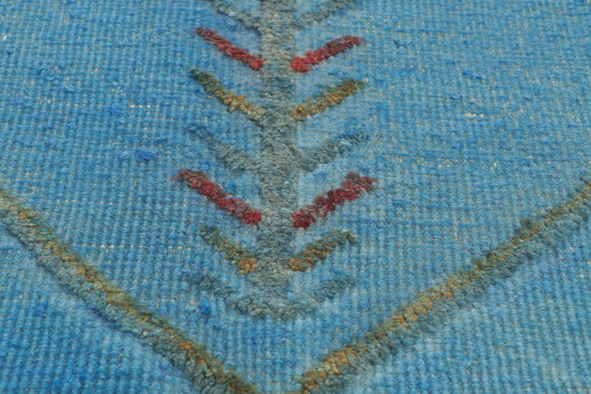 10 x 13 Overdyed High-Low Rug 80353