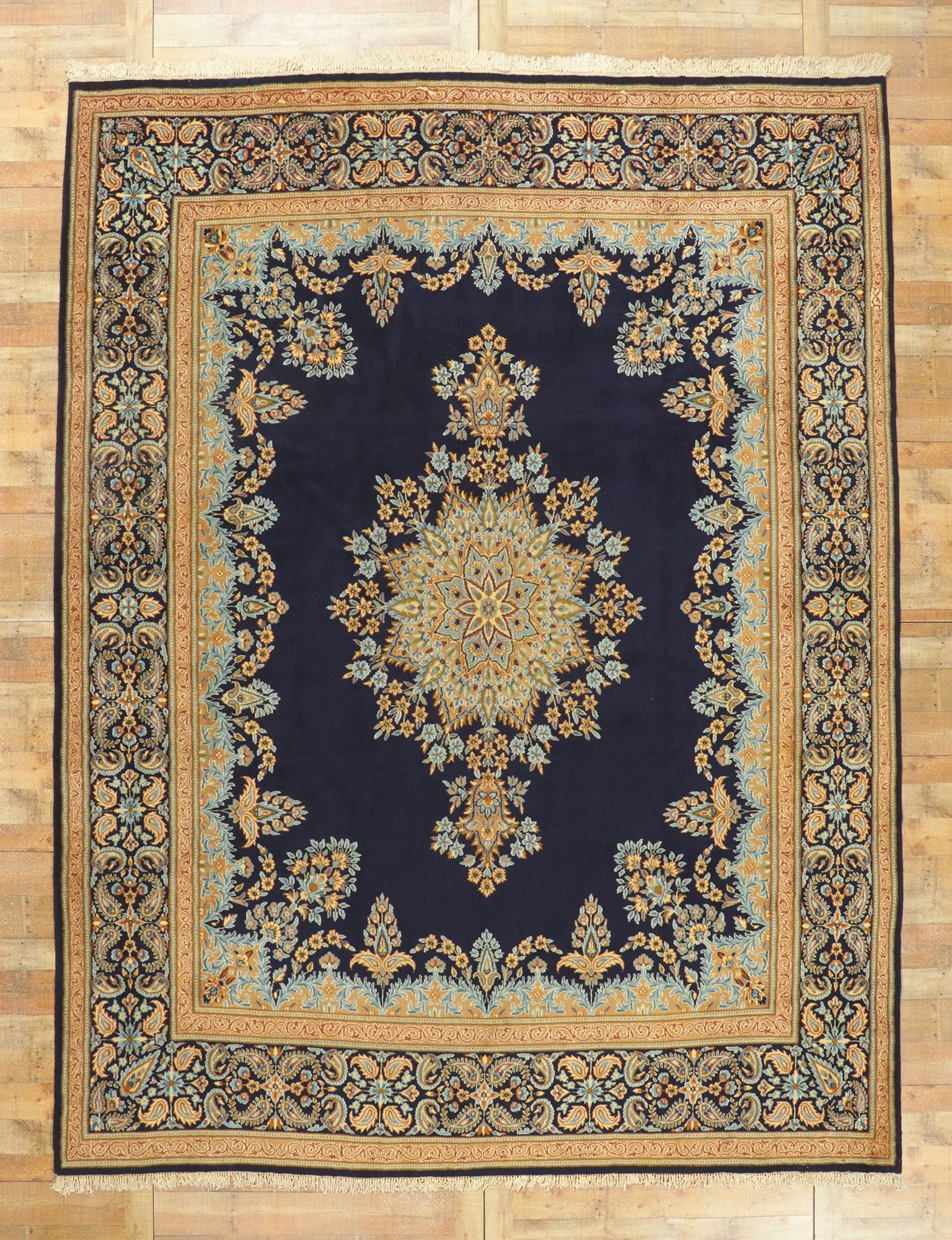 ���10 x 13 Vintage Persian Kerman Rug 78528