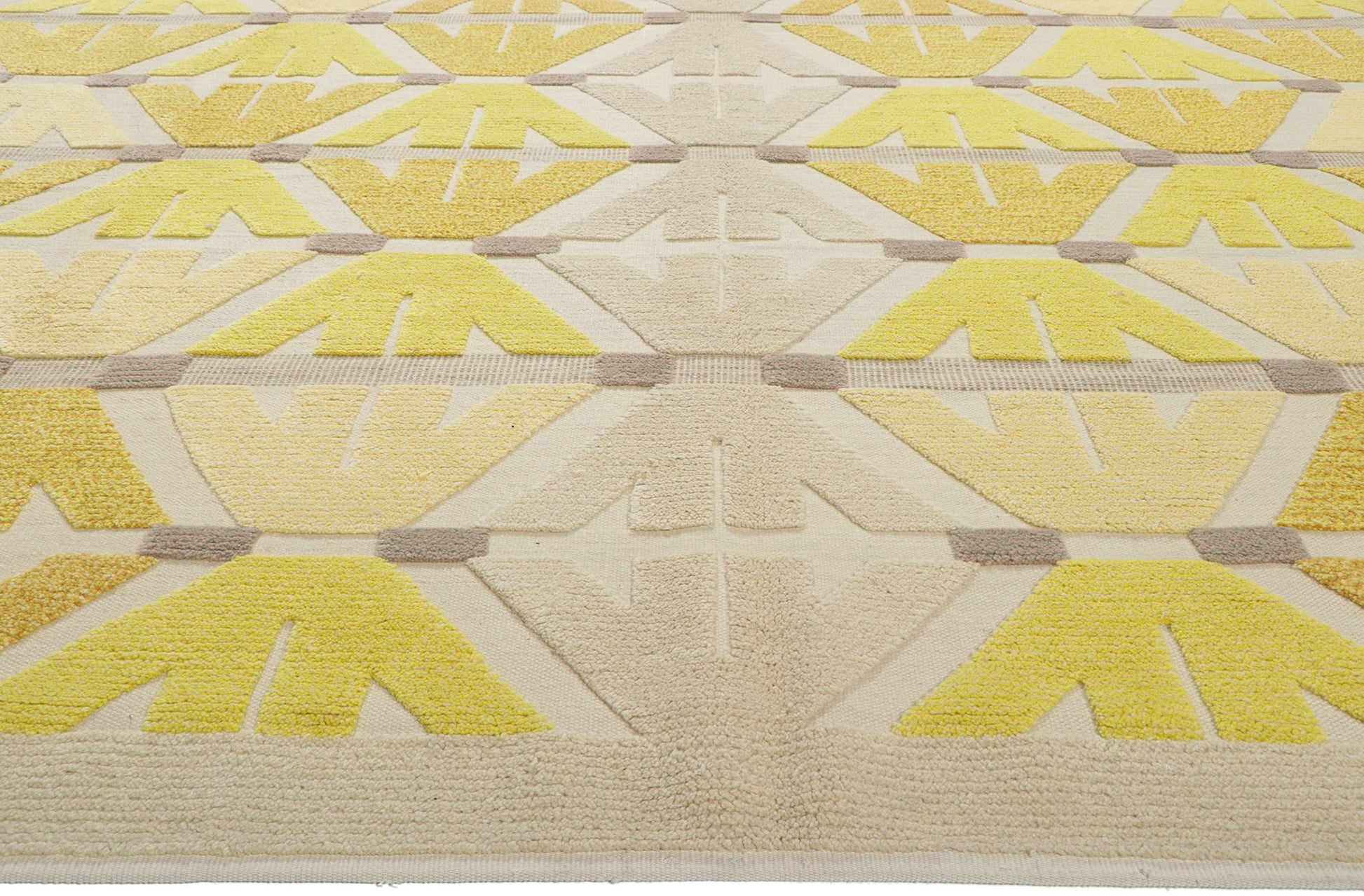 10 x 15 Modern High-Low Rug 30376