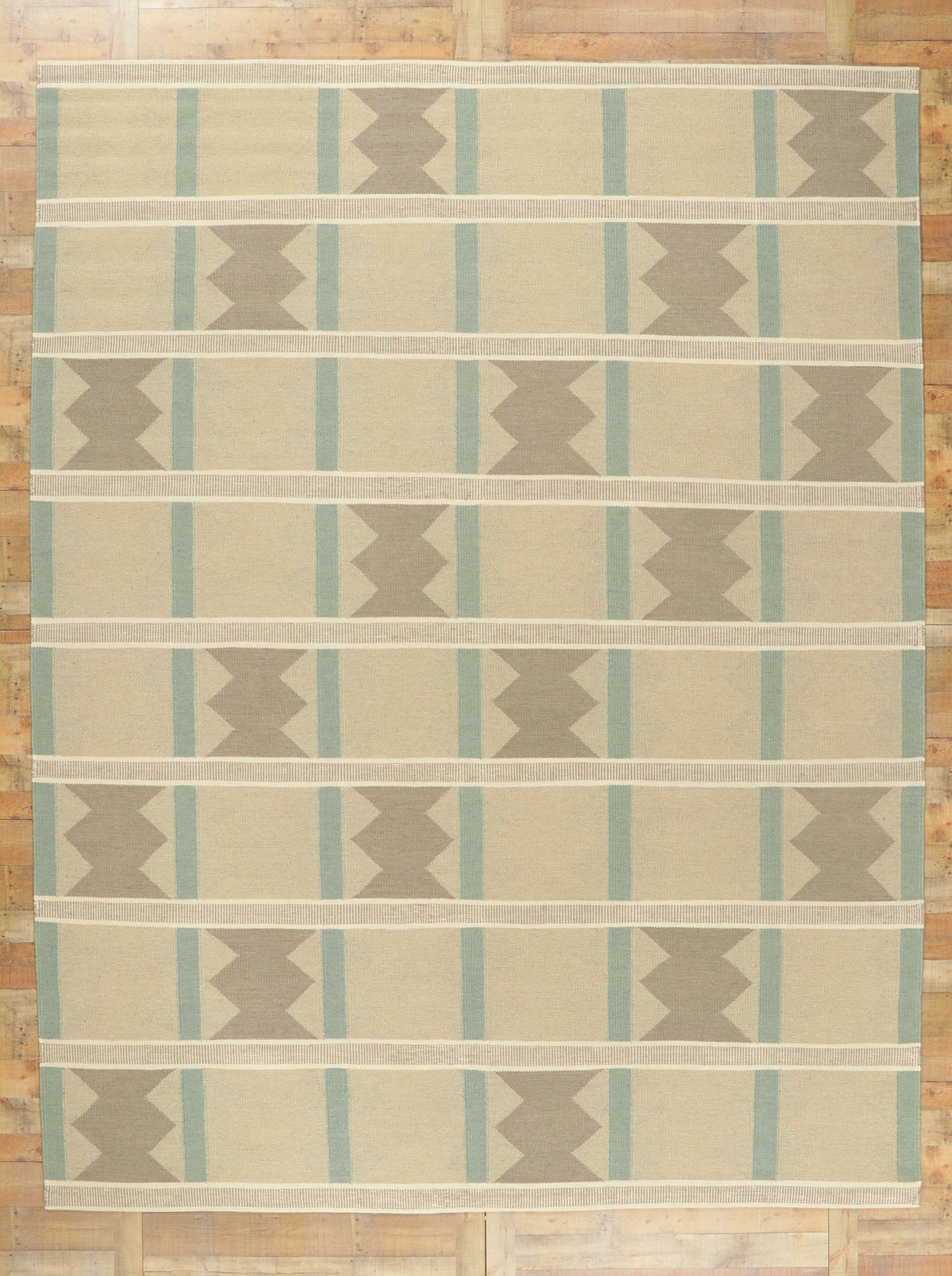 10 x 13 Swedish Inspired Kilim Rug 30845
