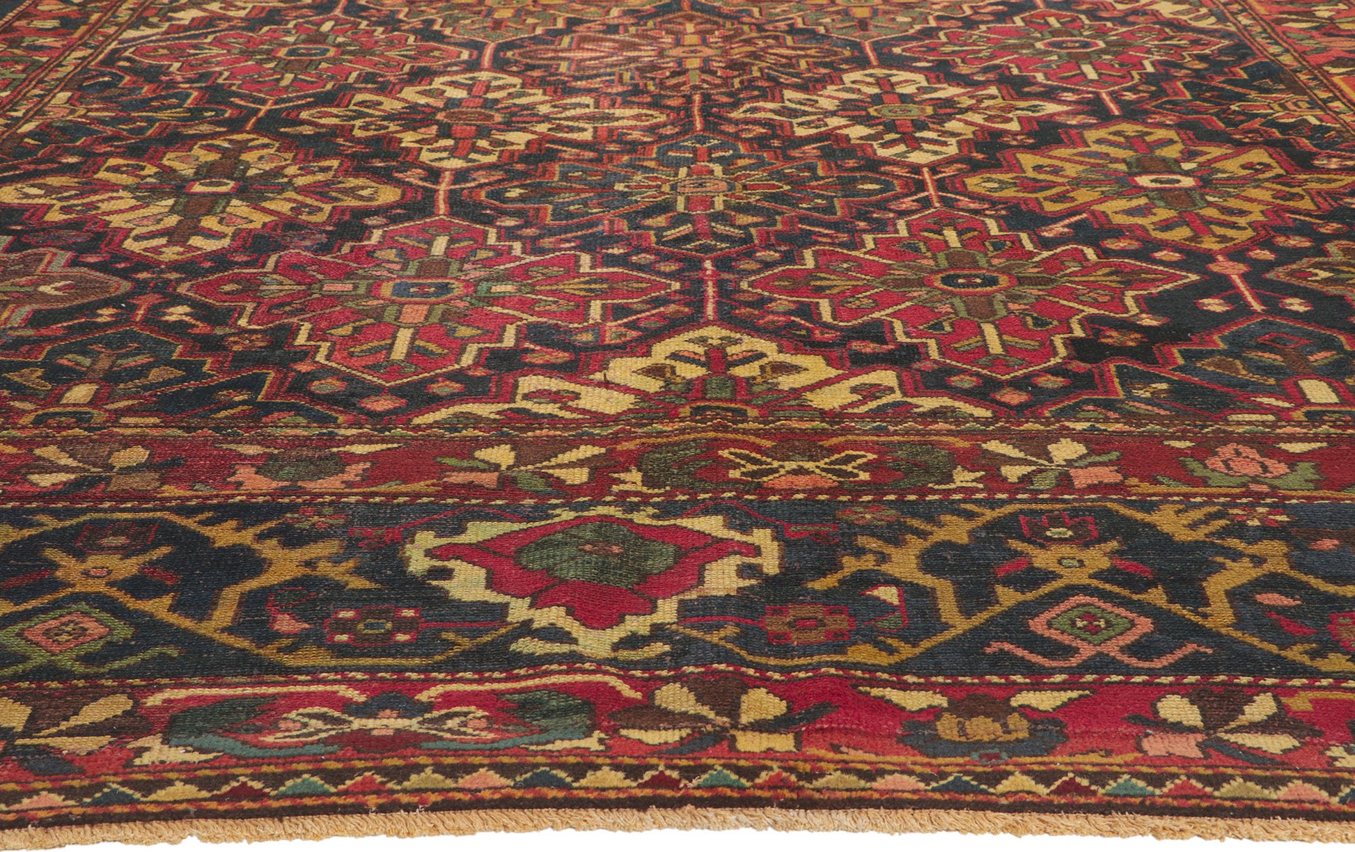 10 x 16 Antique Persian Bakhtiari Rug 61097