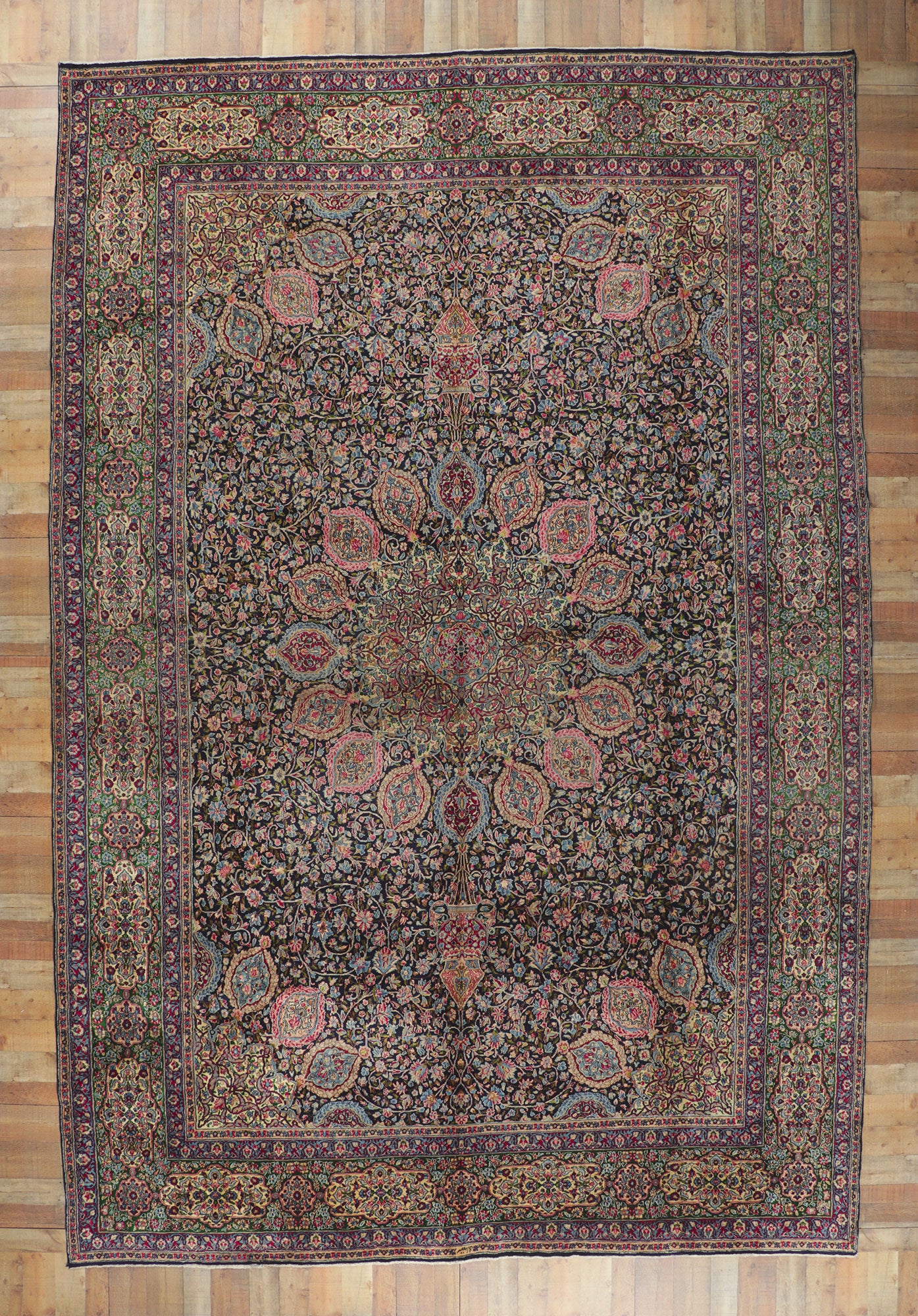 11 x 16 Vintage Persian Kerman Rug 61108