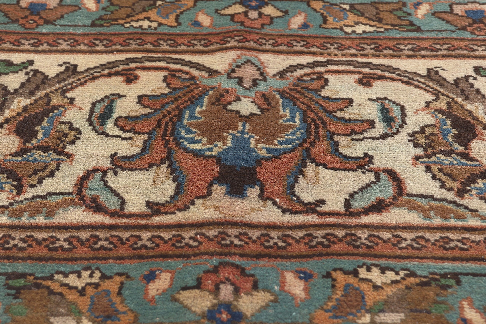 11 x 14 Vintage Persian Tabriz Rug 78590