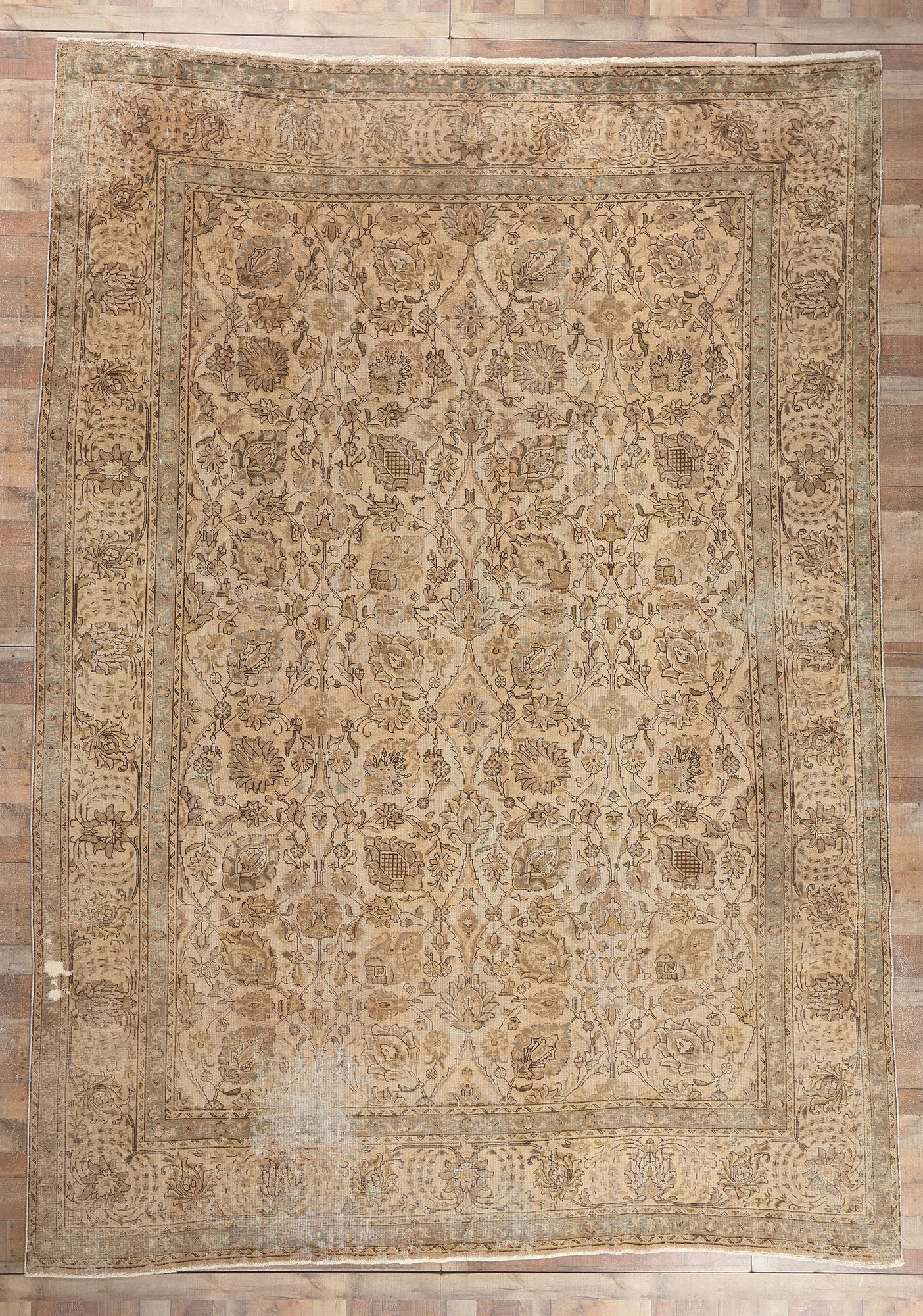 11 x 16 Vintage Persian Tabriz Rug 78583