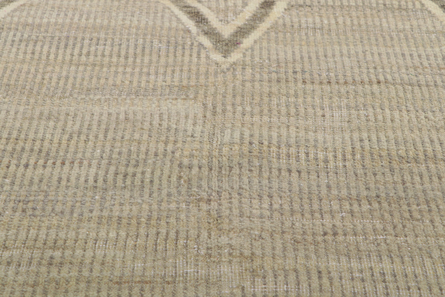 12 x 15 Vintage-Inspired Distressed Rug 30831
