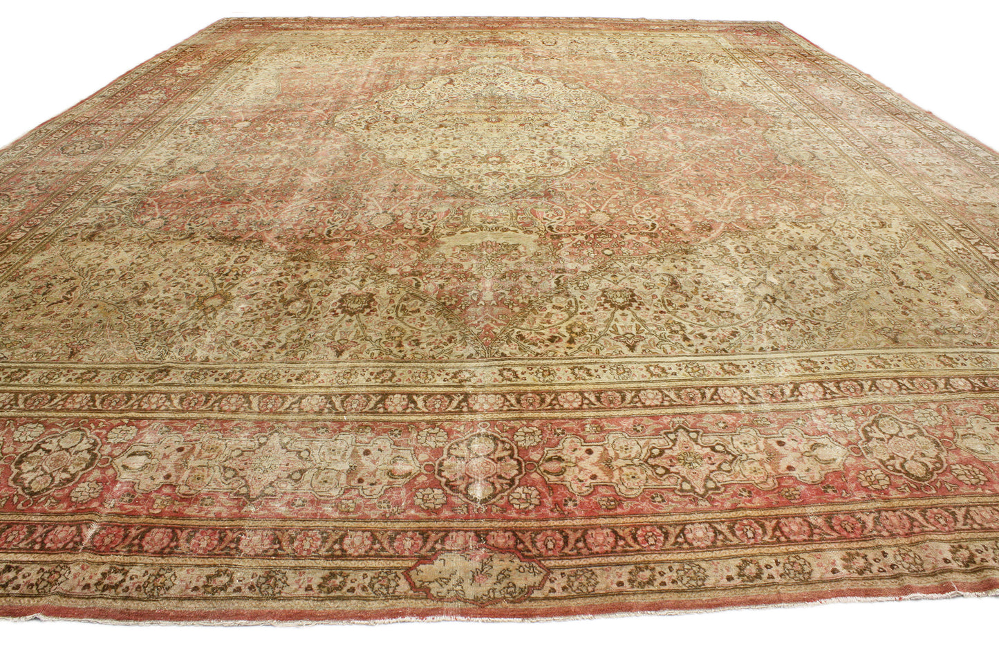 15 x 21 Antique Persian Tabriz Rug 76770