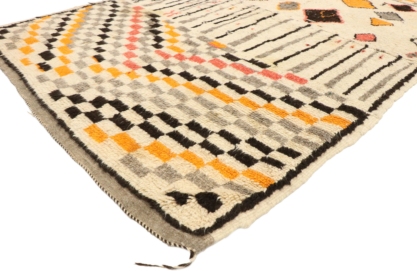 5 x 7 Vintage Moroccan Azilal Rug 20053