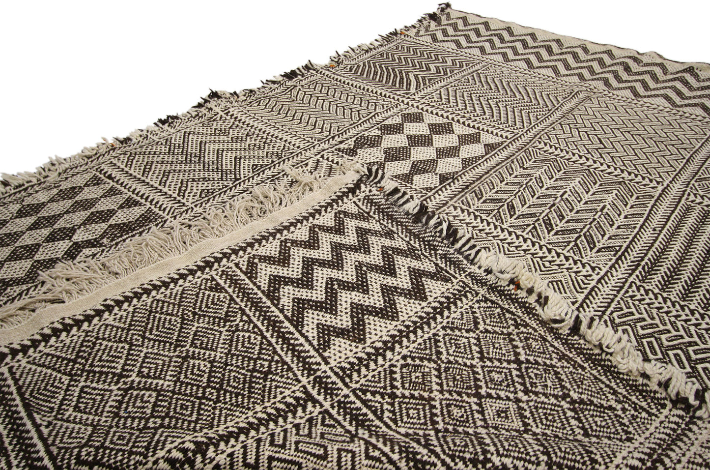 6 x 9 Vintage Moroccan Rug 20703