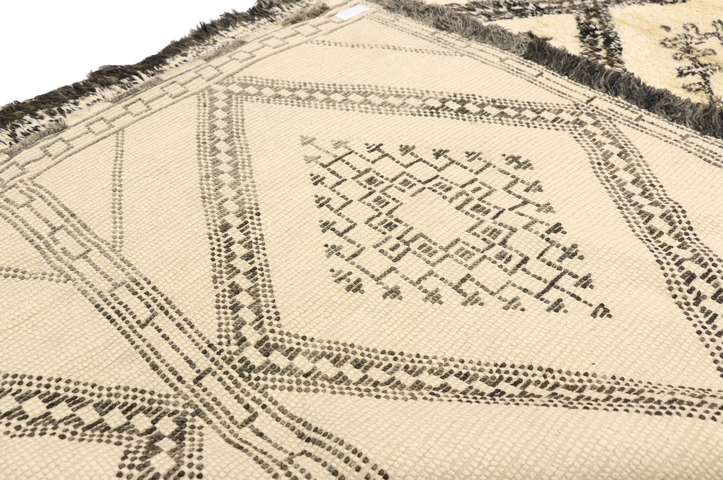 6 x 11 Vintage Moroccan Rug 20770