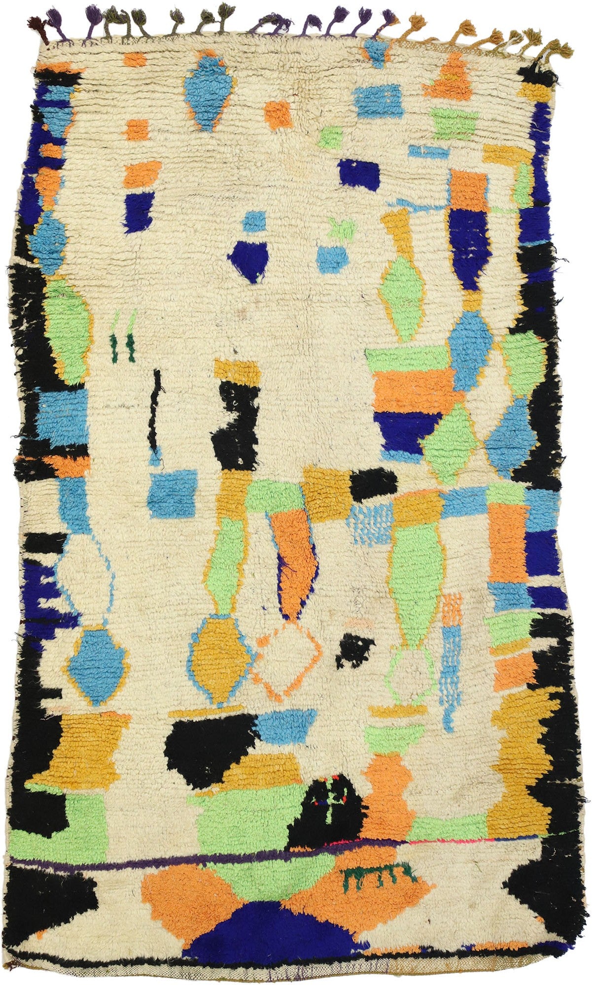 4 x 7 Vintage Moroccan Rug 20774