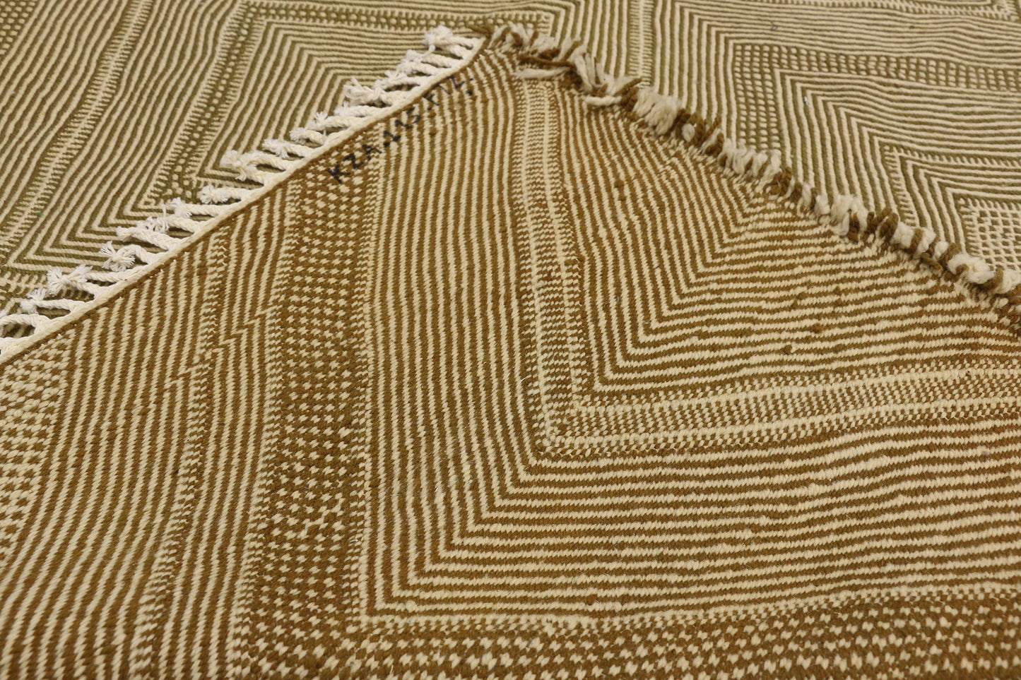 7 x 9 Vintage Brown Moroccan Kilim Rug 20886