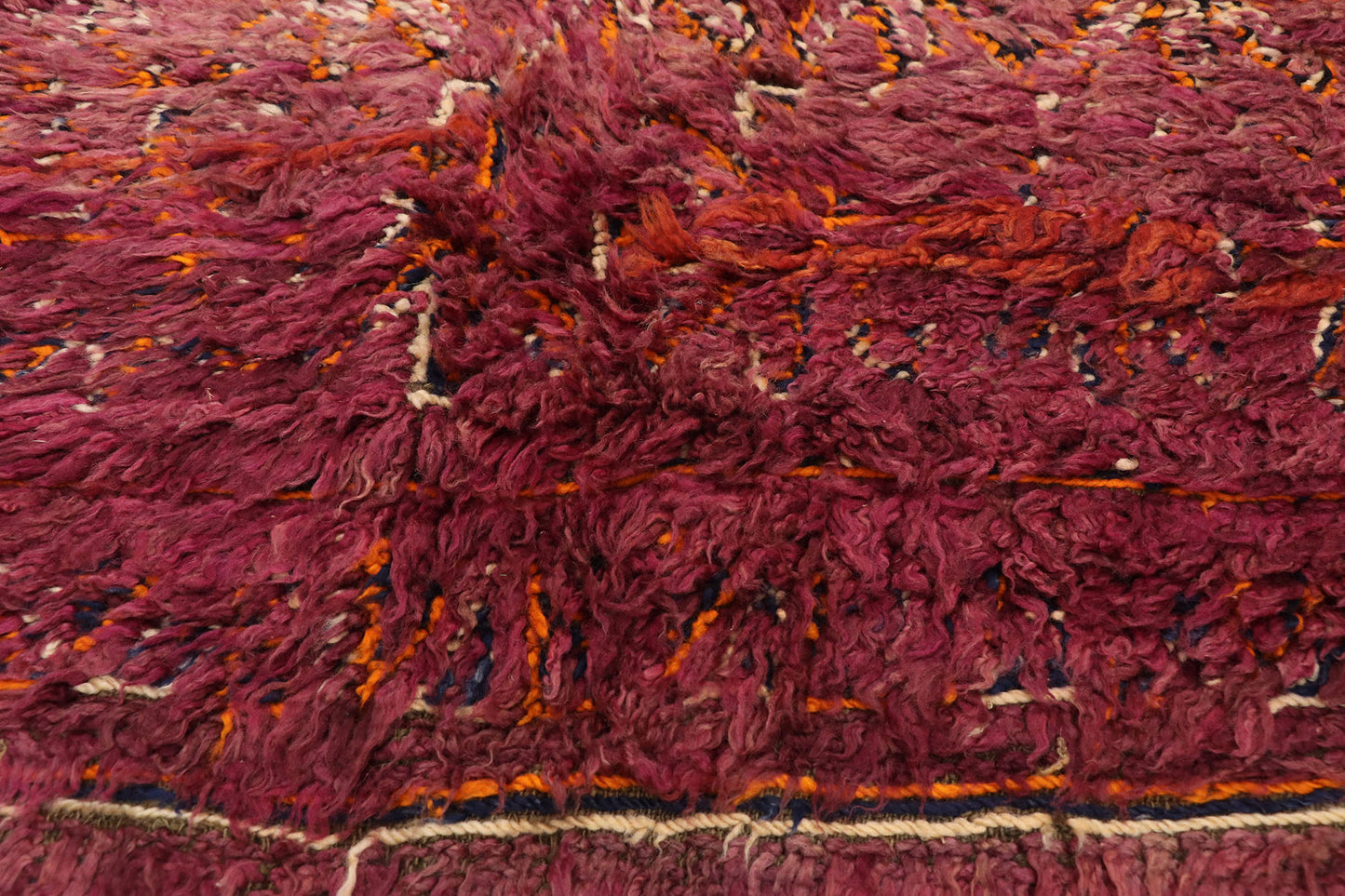 6 x 10 Vintage Berry Beni MGuild Moroccan Rug 21032