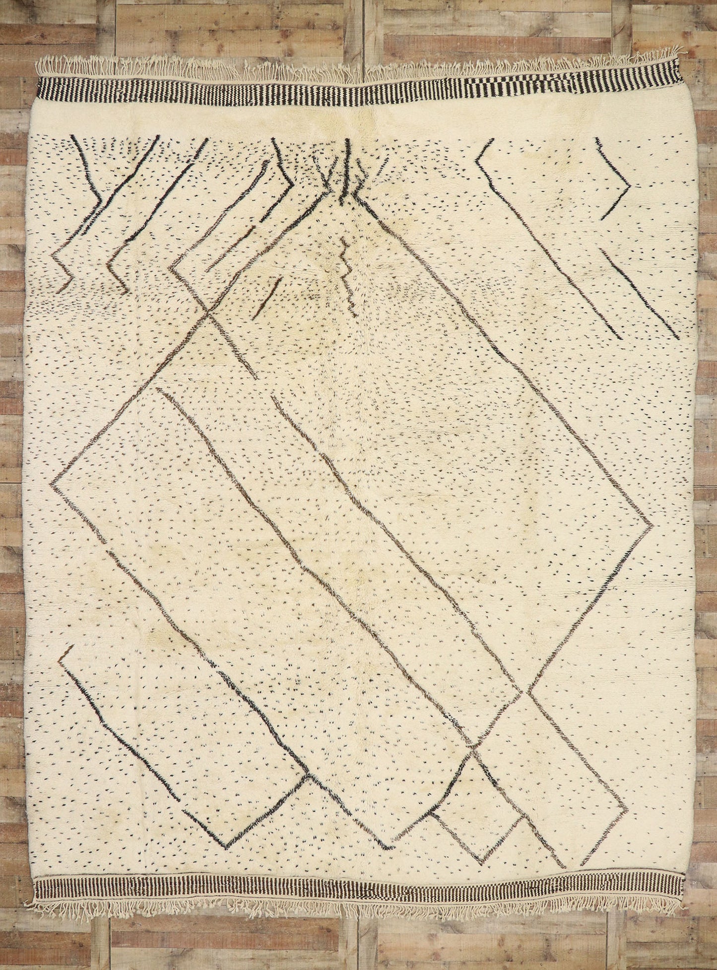 11 x 12 Modern Beni Mrirt Moroccan Rug 21152
