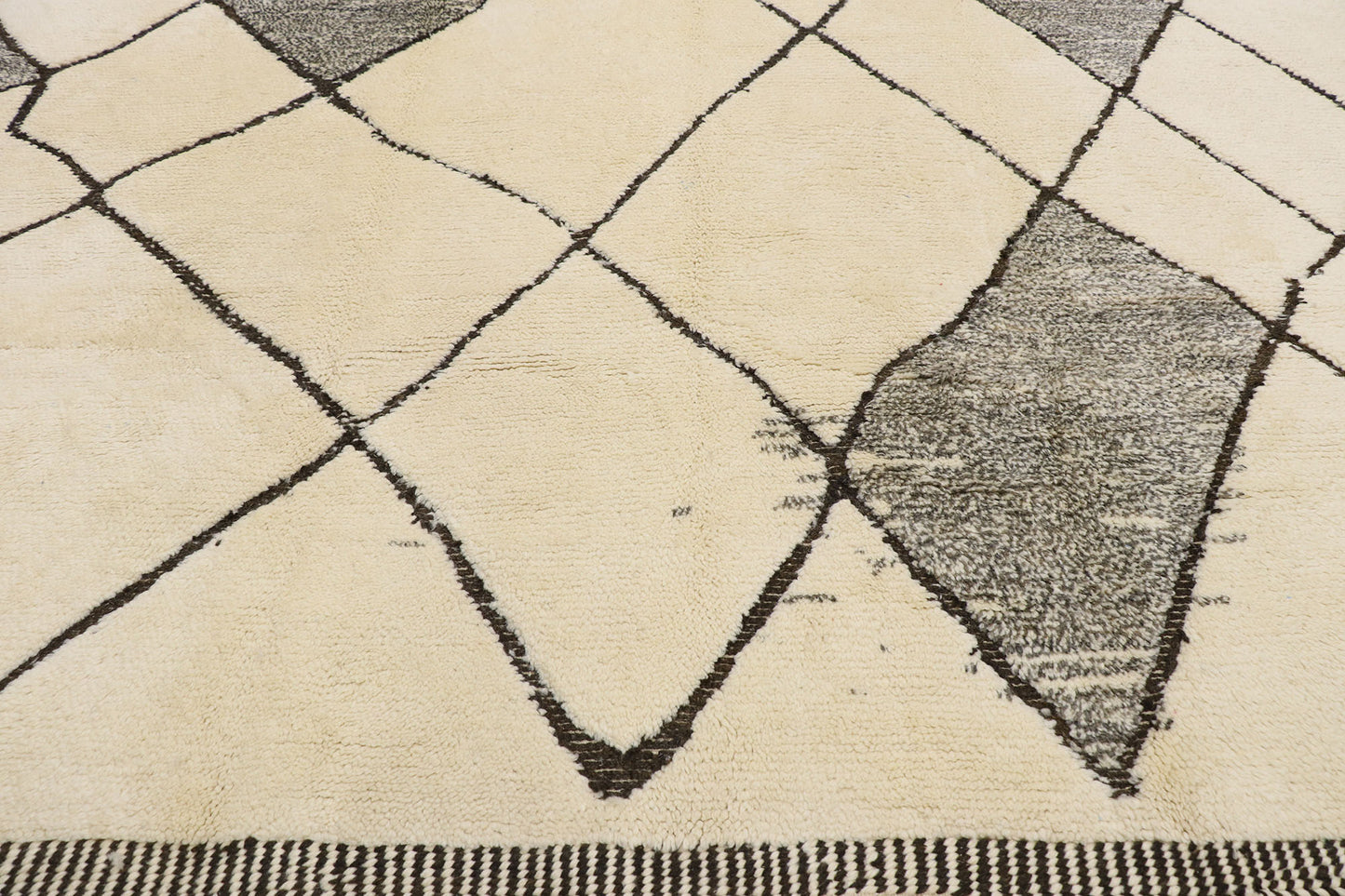 9 x 11 Modern Beni Mrirt Moroccan Rug 21157