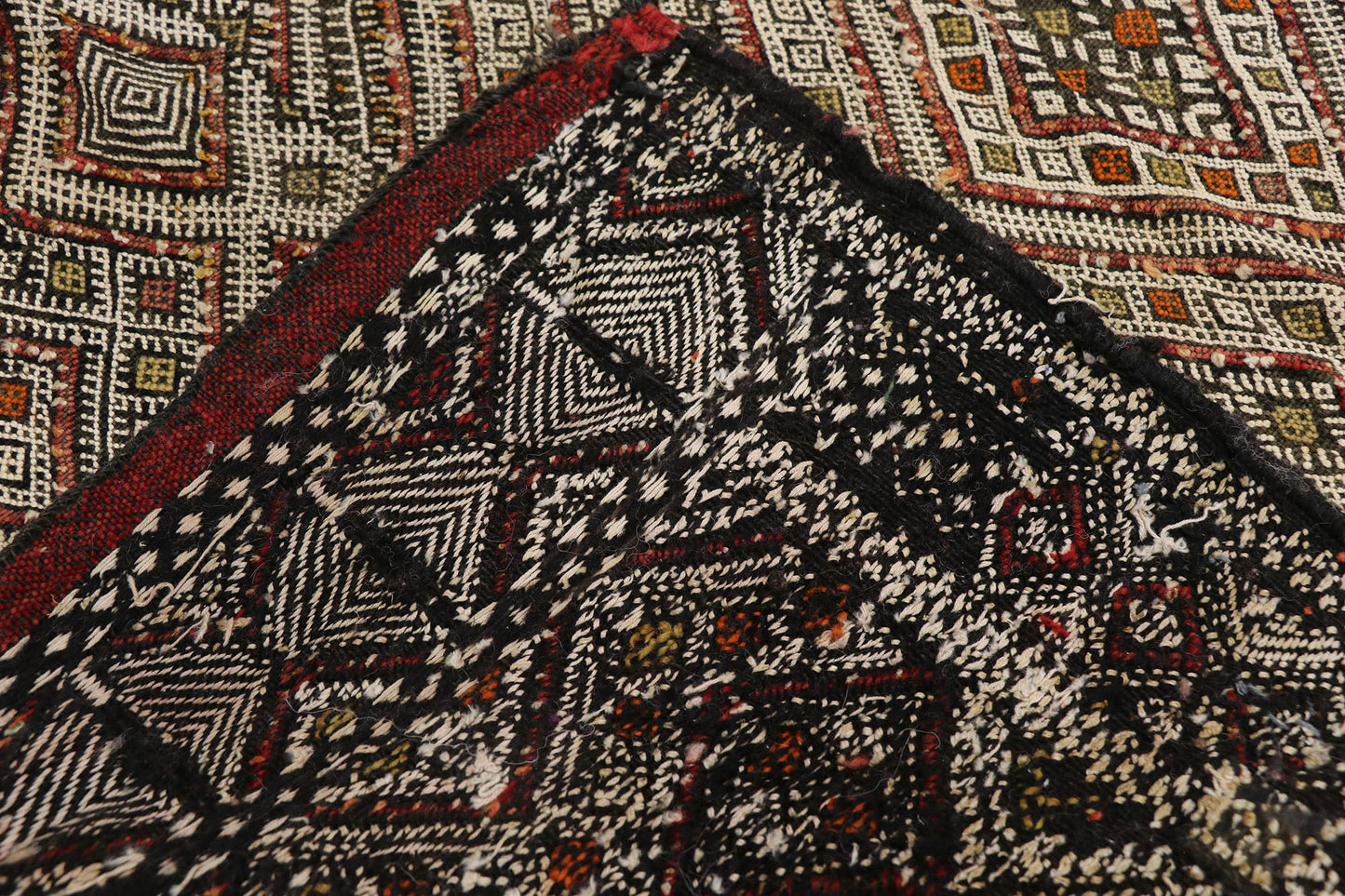4 x 19 Vintage Zemmour Moroccan Kilim Runner 21188