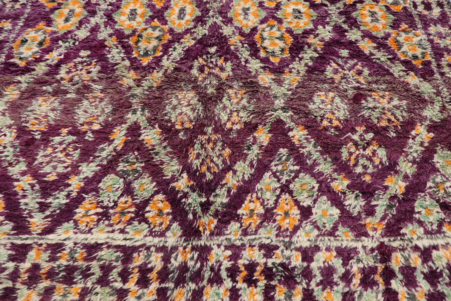 7 x 11 Vintage Purple Beni MGuild Moroccan Rug 21211