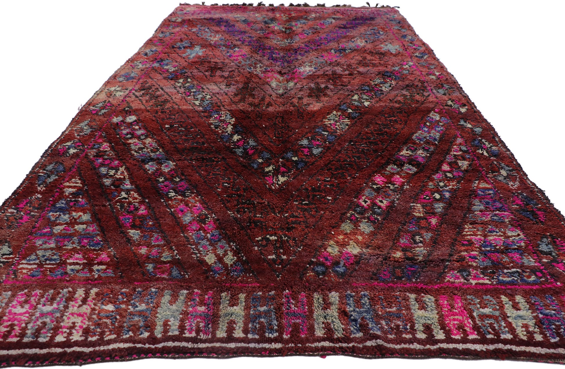 7 x 12 Vintage Beni M'Guild Moroccan Rug 21227