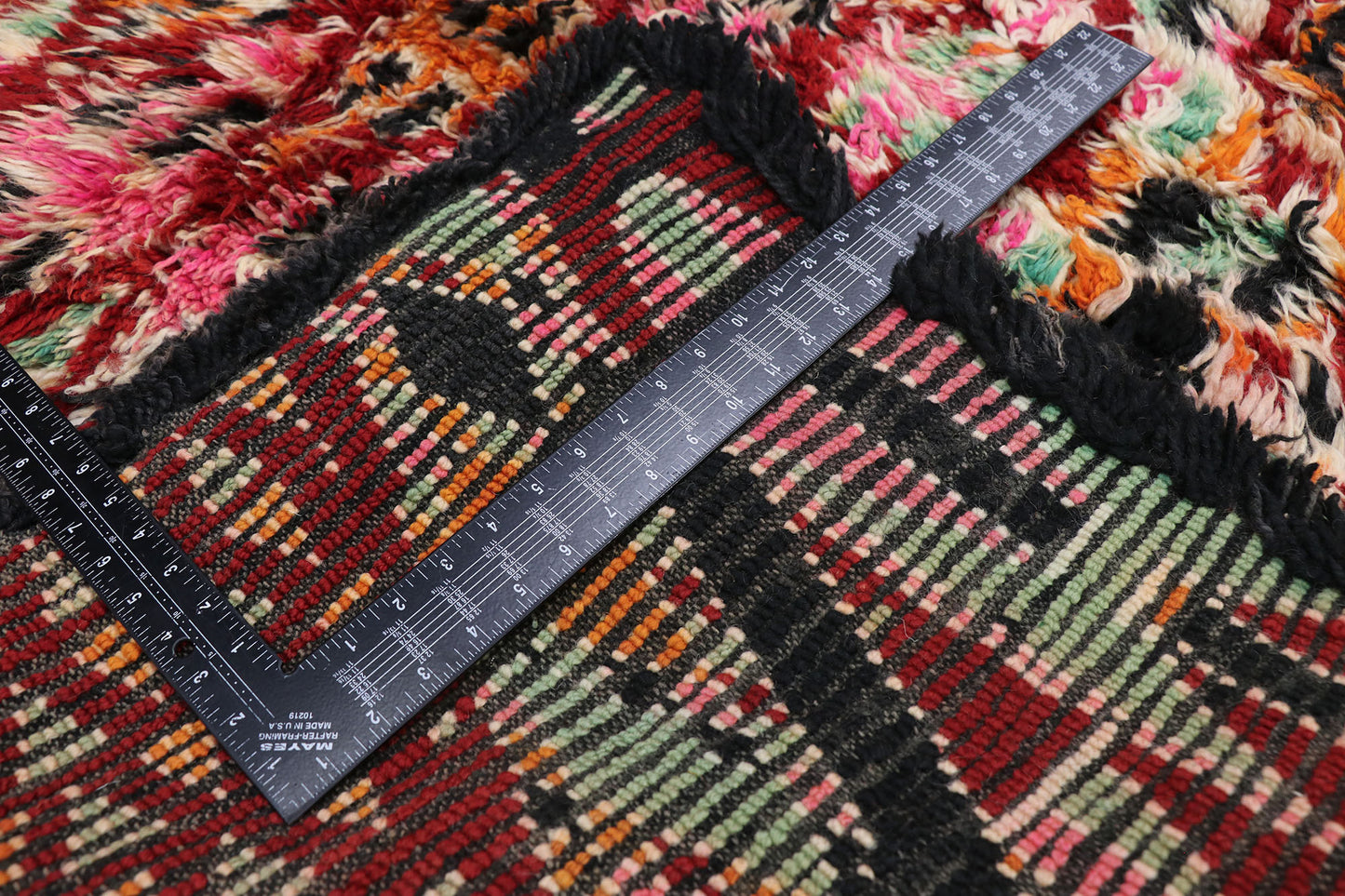6 x 11 Vintage Beni MGuild Moroccan Rug 21232