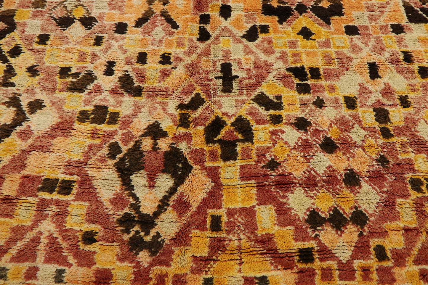 6 x 9 Vintage Beni MGuild Moroccan Rug 21268