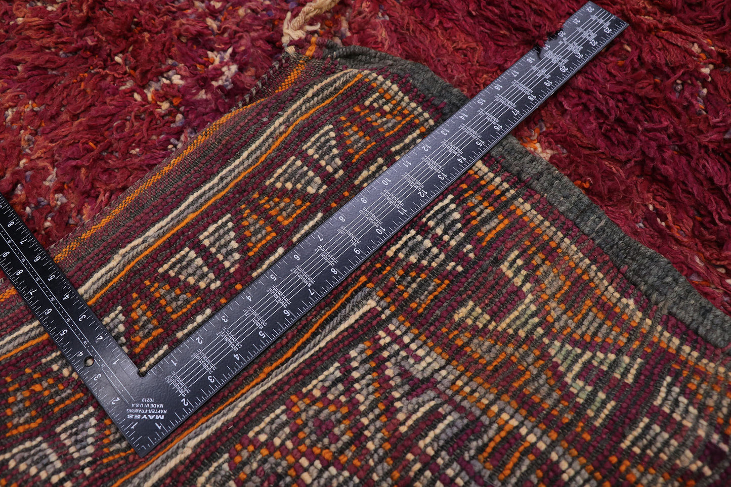 7 x 11 Vintage Moroccan Rug 21328
