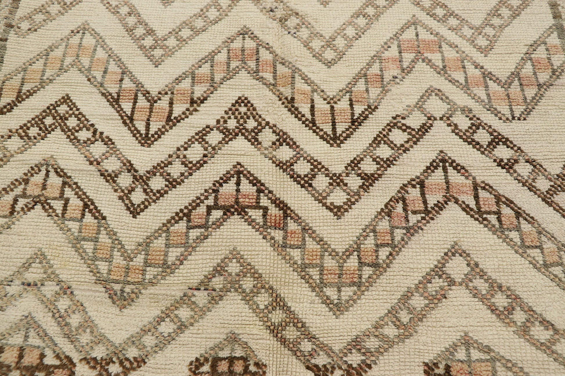 6 x 12 Vintage Moroccan Beni Ourain Rug 21383