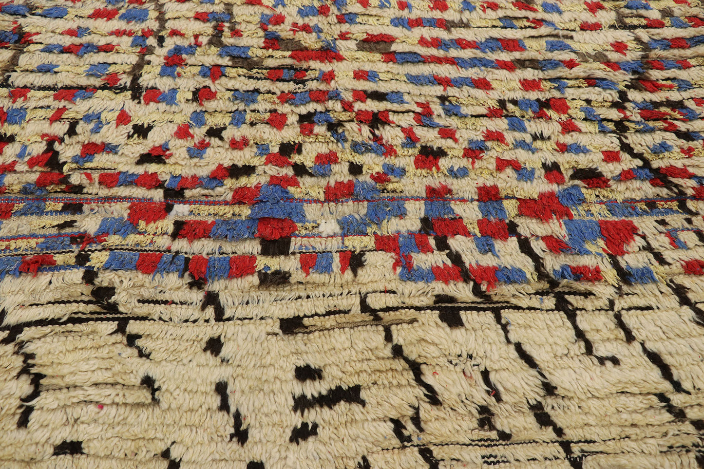 5 x 10 Vintage Moroccan Azilal Rug 21455