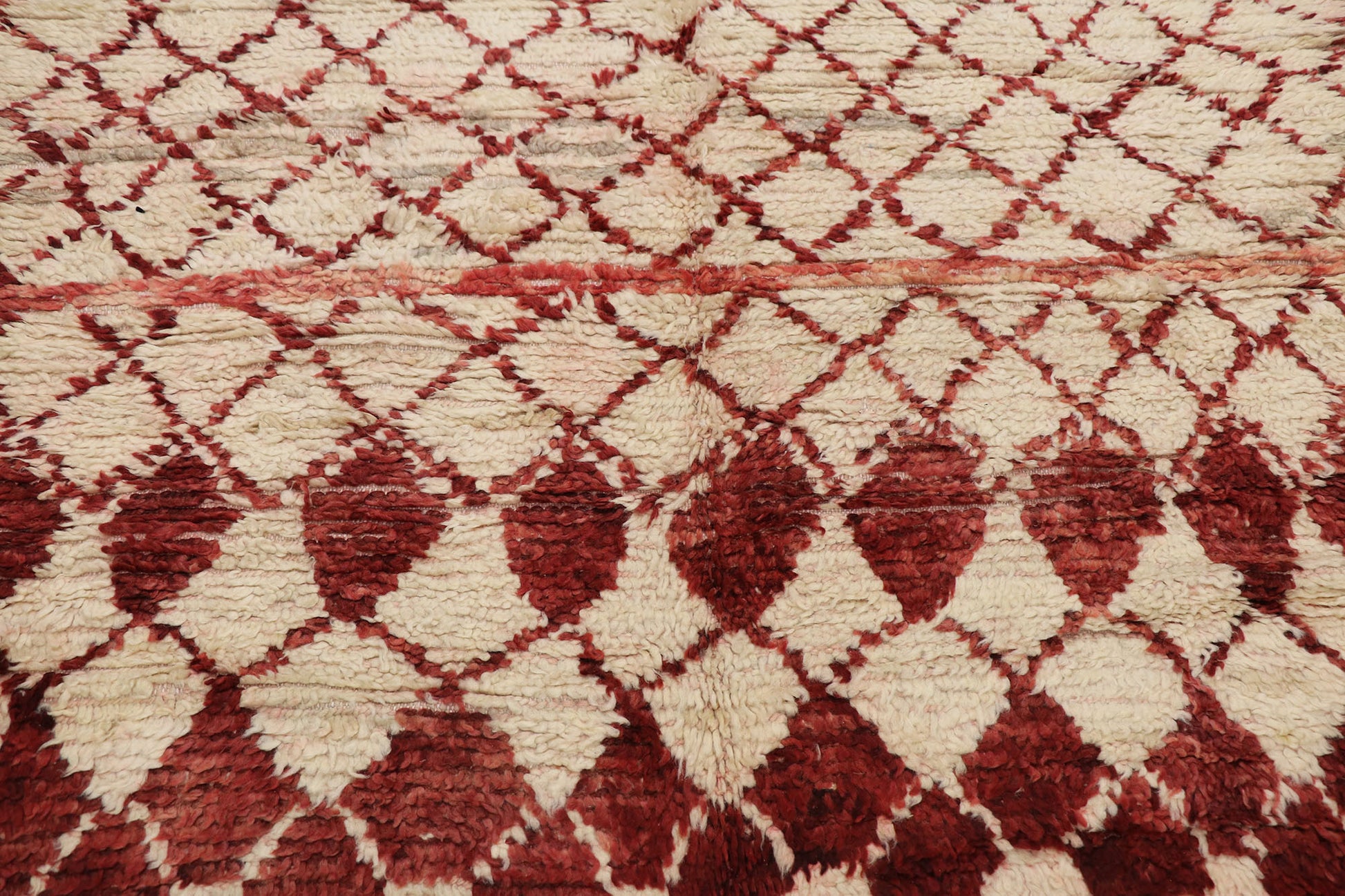 6 x 8 Vintage Moroccan Azilal Rug 21458