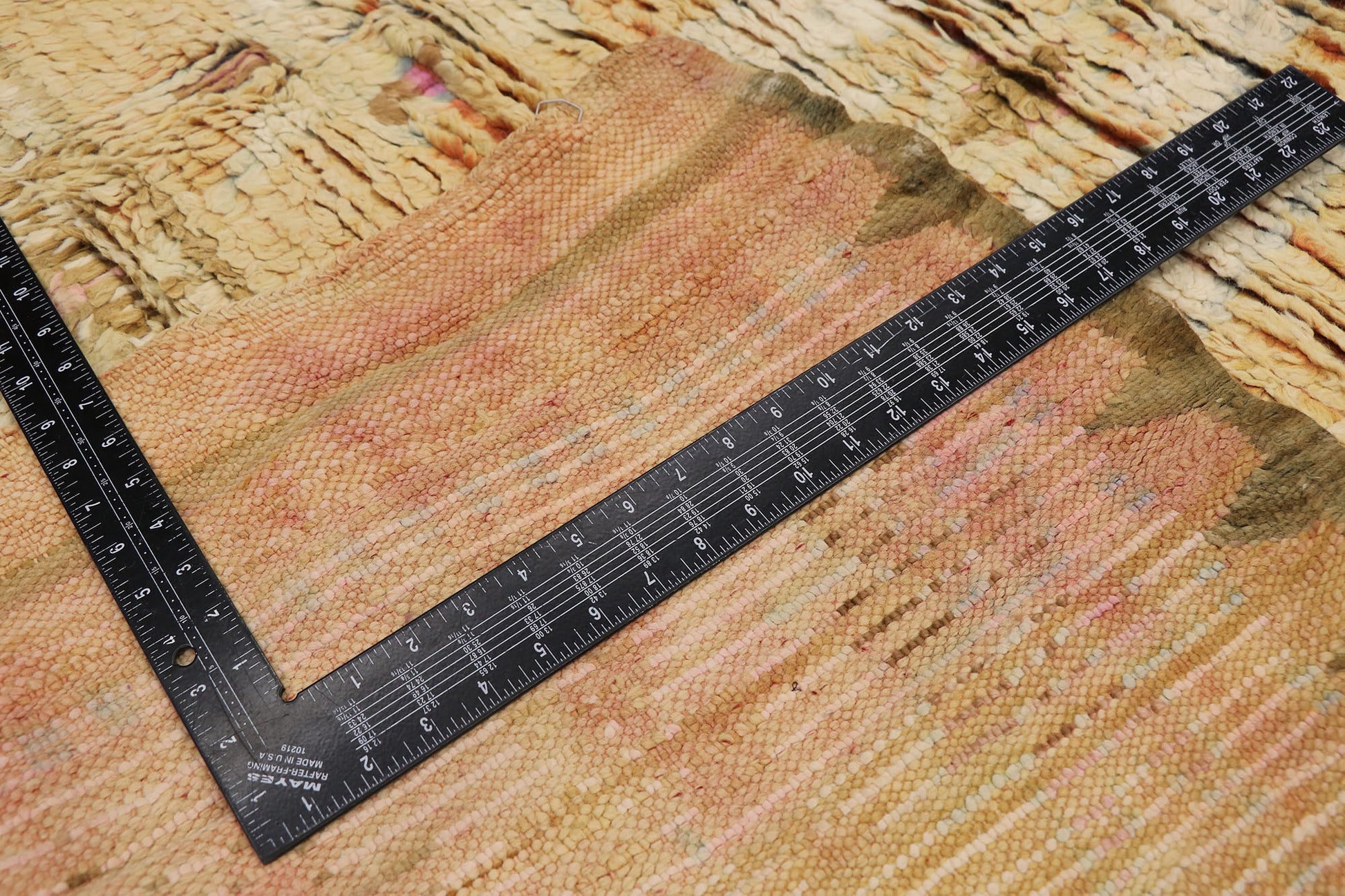 6 x 11 Vintage Boujad Moroccan Rug 21481