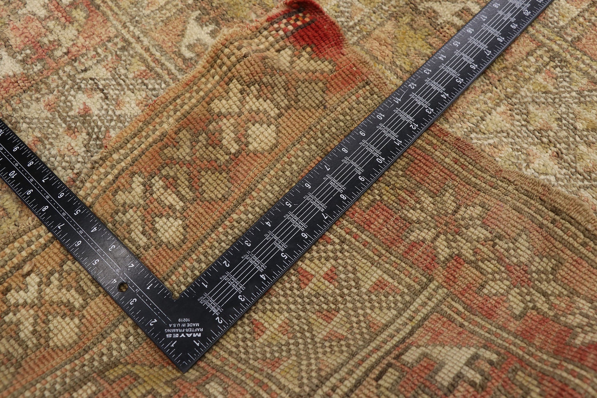 7 x 9 Vintage Boujad Moroccan Rug 21485