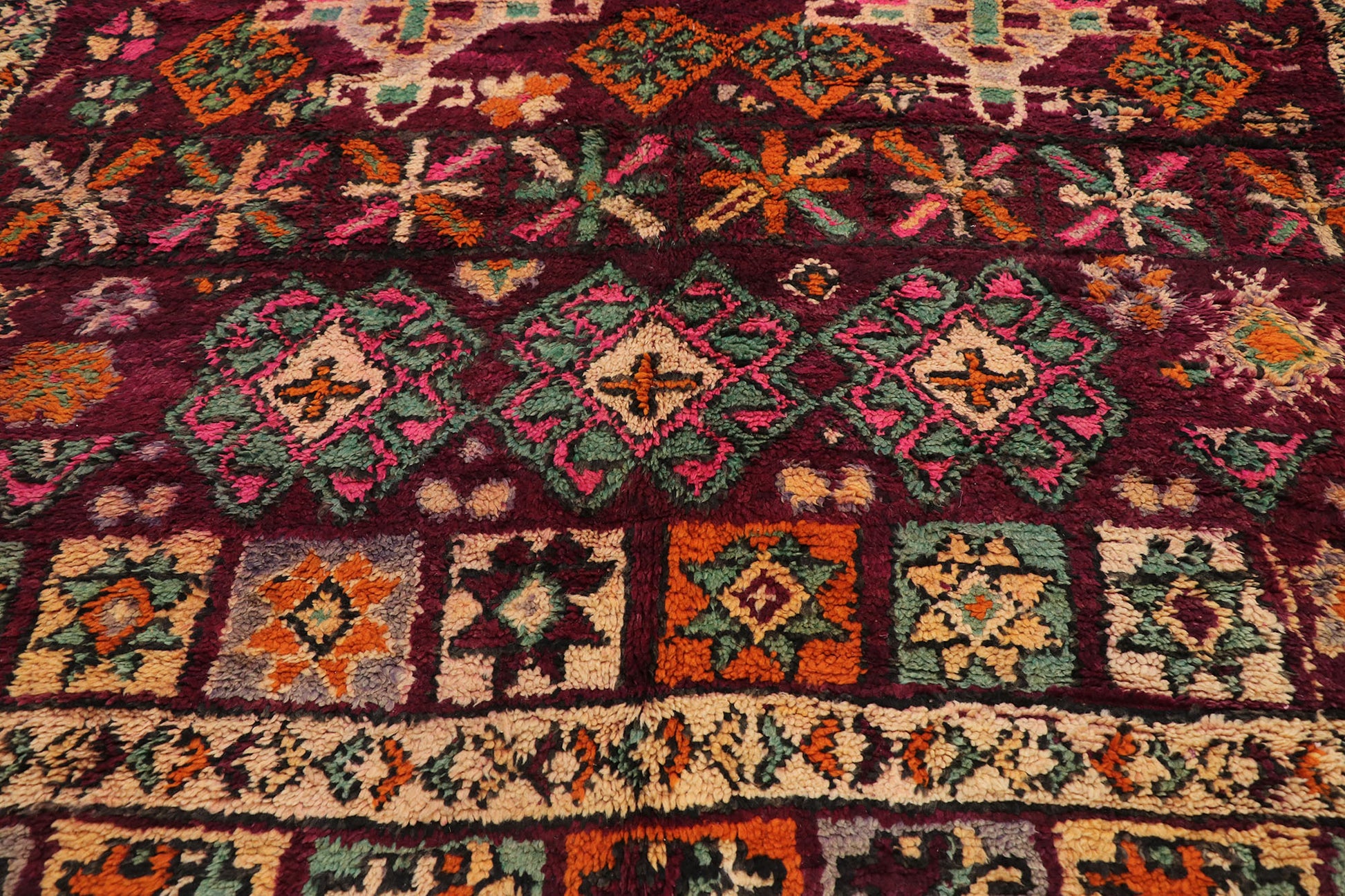 6 x 12 Vintage Boujad Moroccan Rug 21523