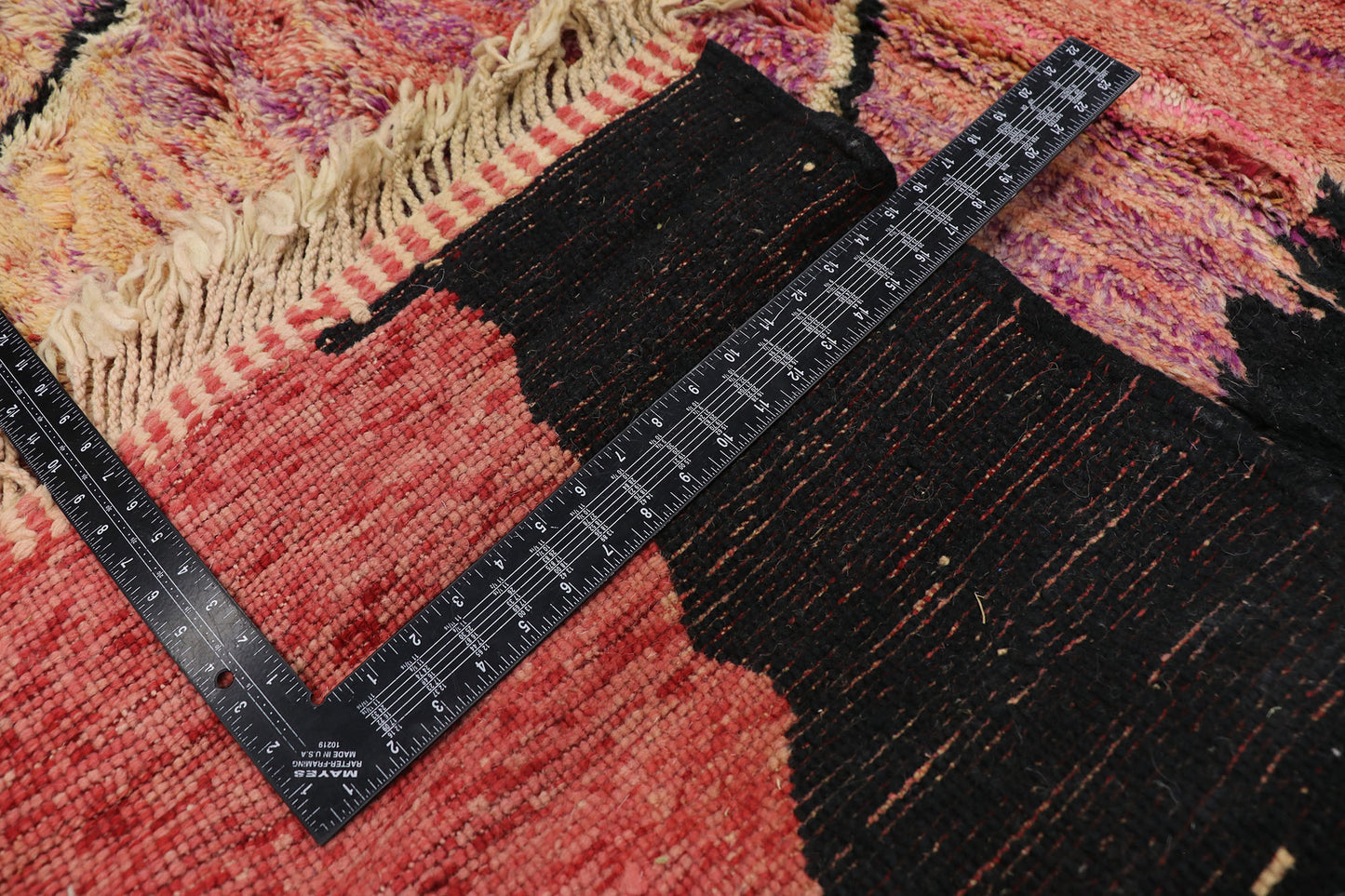 10 x 13 Modern Beni Mrirt Moroccan Rug 21648