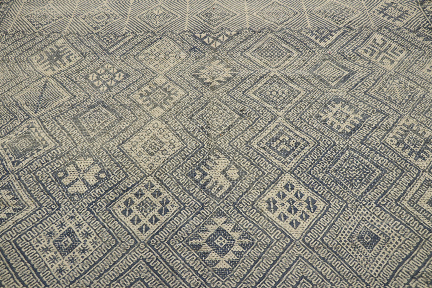 6 x 10 Vintage Zemmour Moroccan Kilim Rug 21661