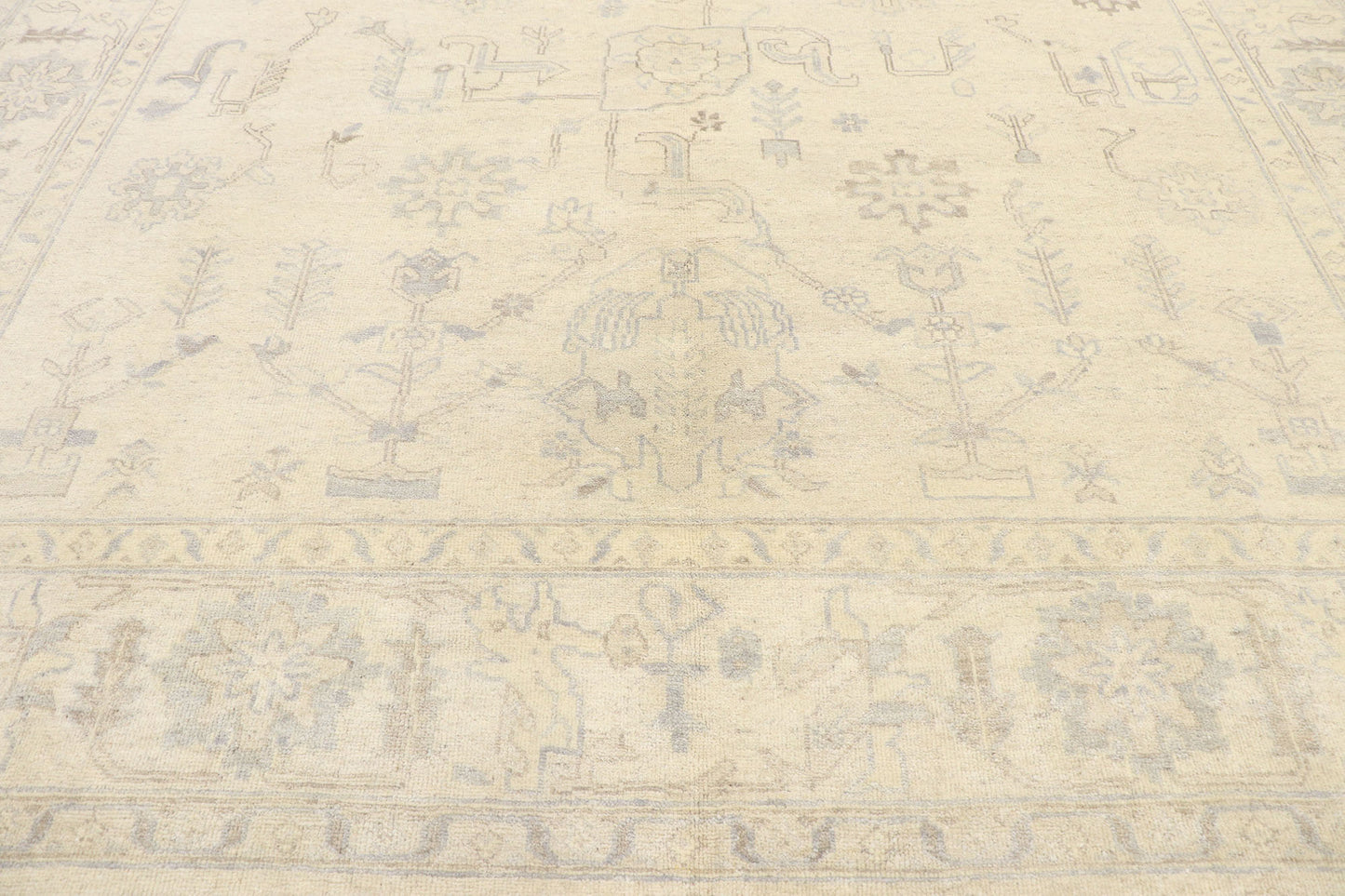9 x 12 Vintage-Inspired Oushak Rug 30200
