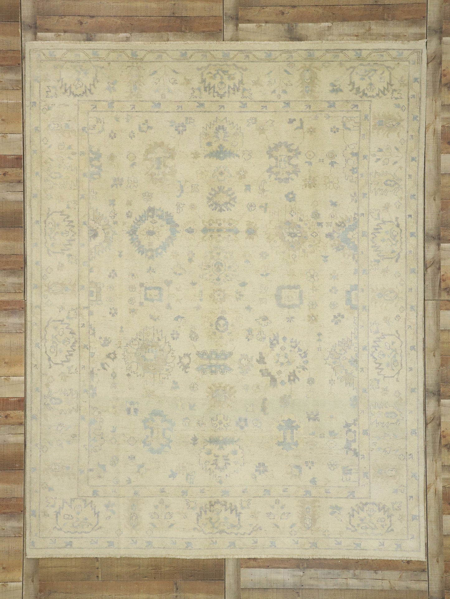 8 x 10 Vintage-Inspired Oushak Rug 30201