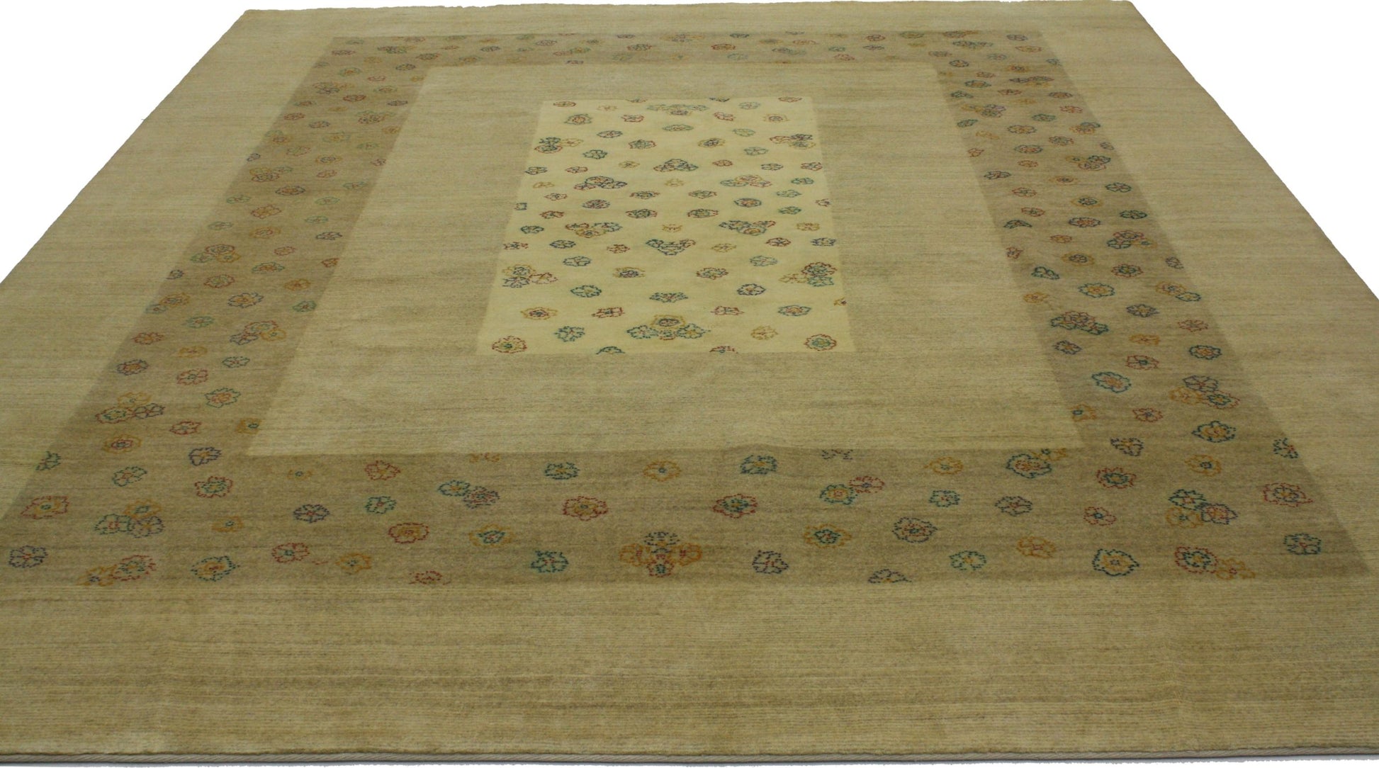 8 x 10 Transitional Area Rug 30219