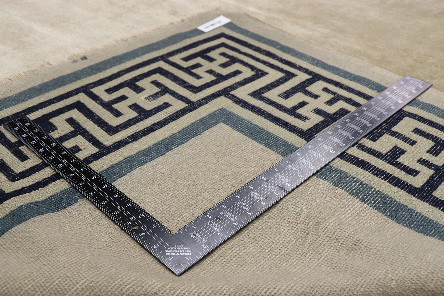 8 x 11 Chinese Rug 30506