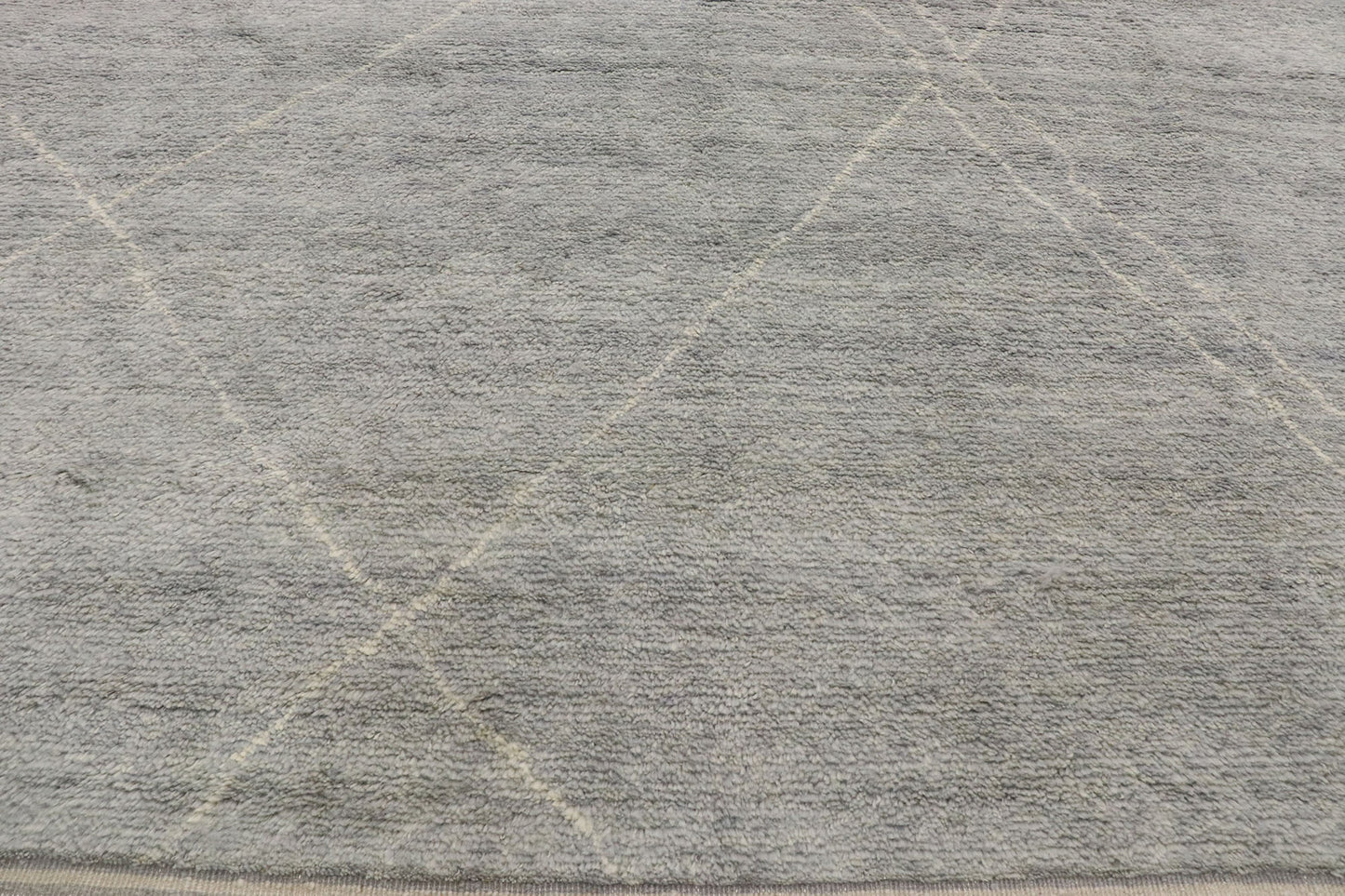 9 x 13 Modern Gray Moroccan Rug 30535