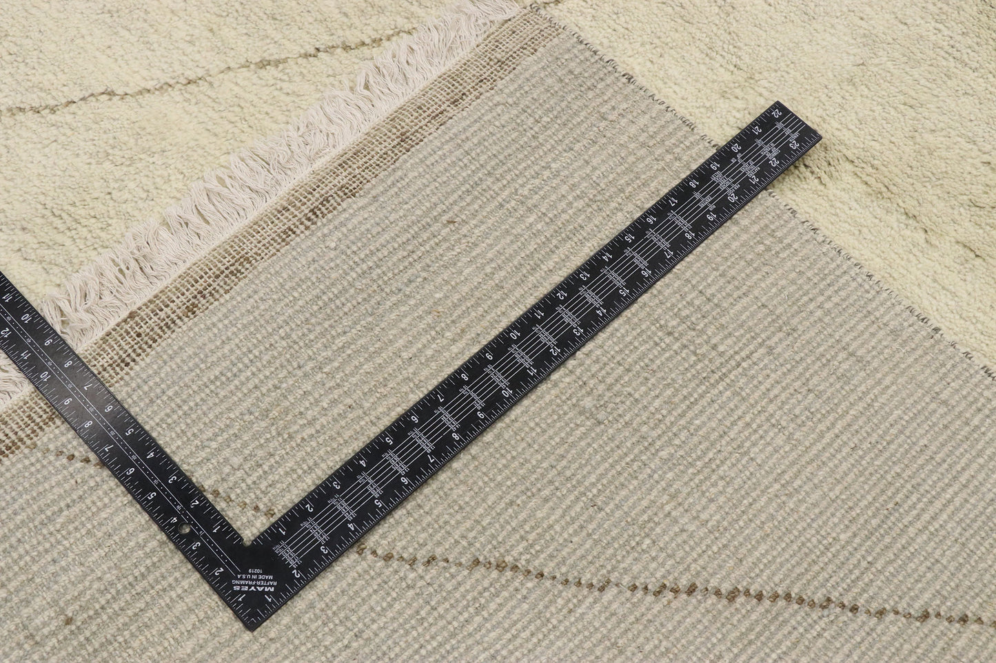 10 x 14 Contemporary Moroccan Rug 30540