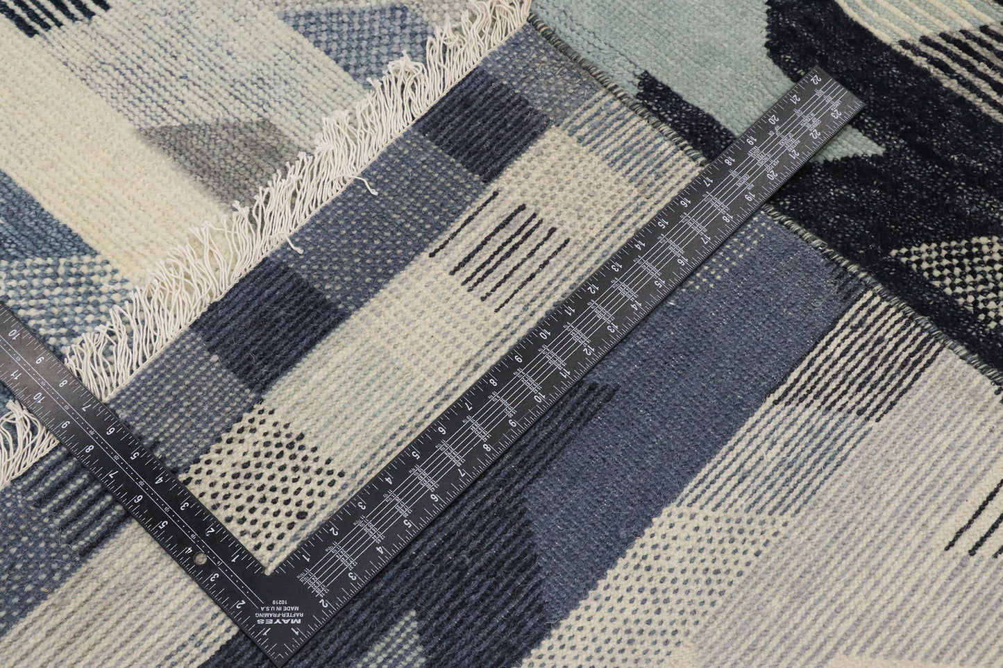 10 x 14 Contemporary Moroccan Rug 30547