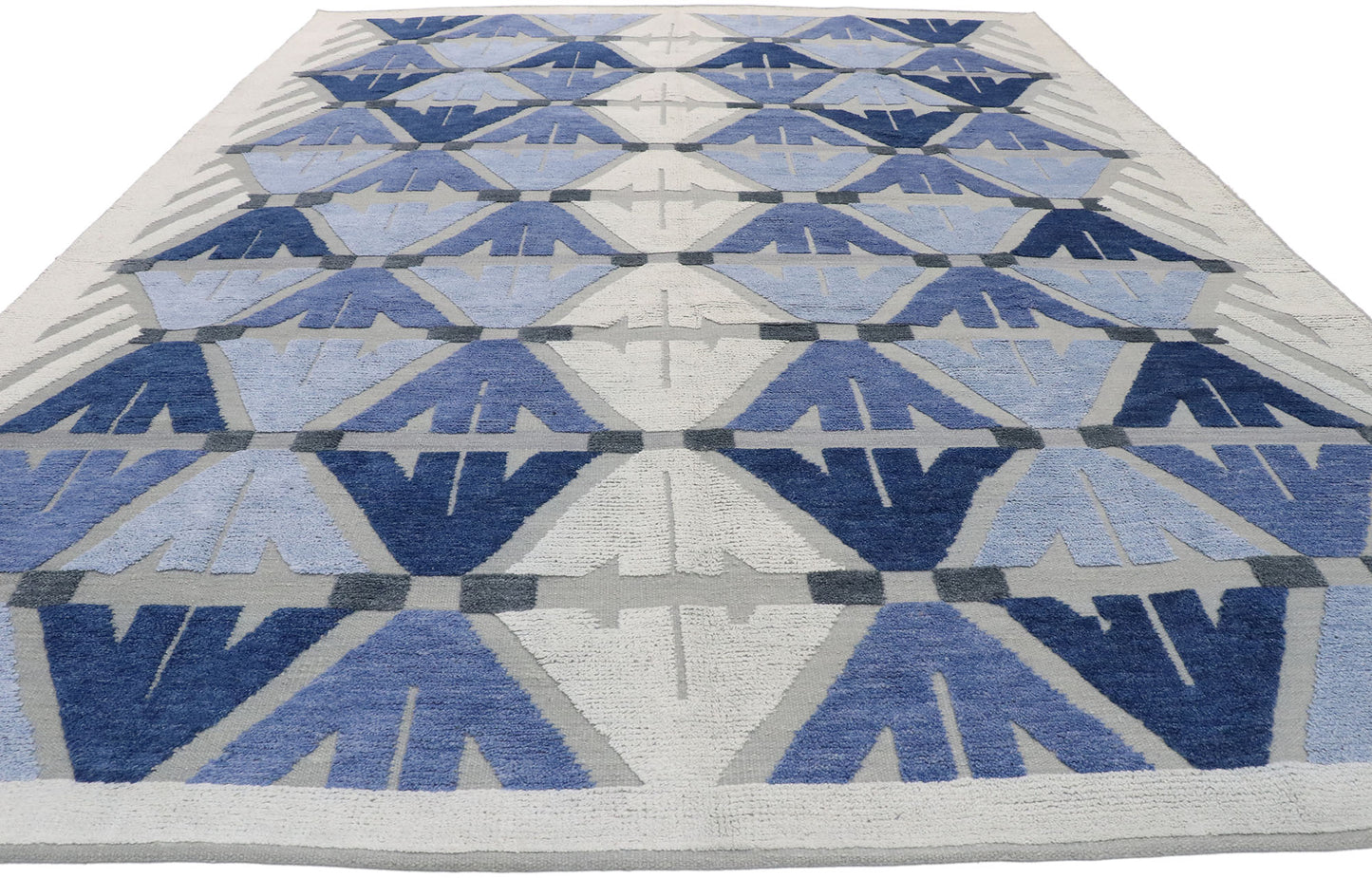 9 x 12 Geometric High-Low Rug 30589
