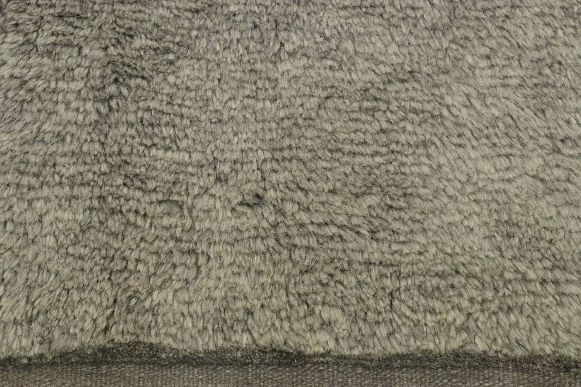 2 x 3 Small Gray Moroccan Rug 30602