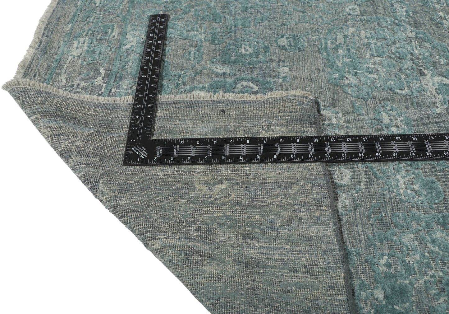 9 x 12 Contemporary High-Low Rug 30709