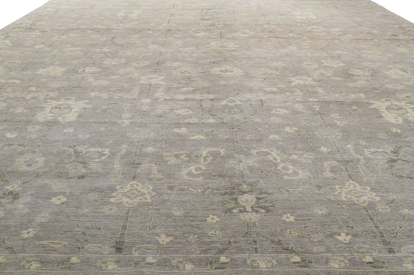 12 x 15 Vintage-Inspired Distressed Rug 30718