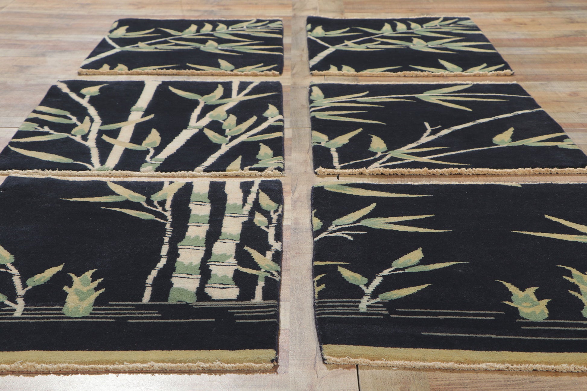 2 x 3 Chinese Art Deco Rug 30821