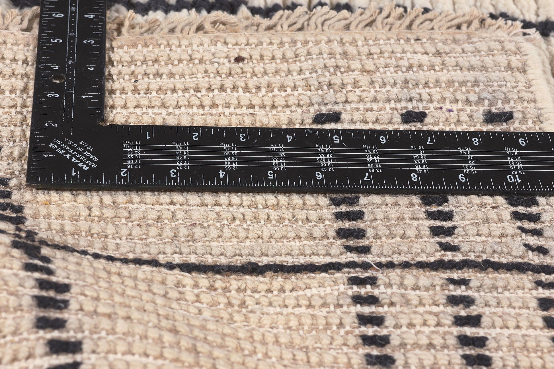 3 x 11 Modern Moroccan Runner 81018