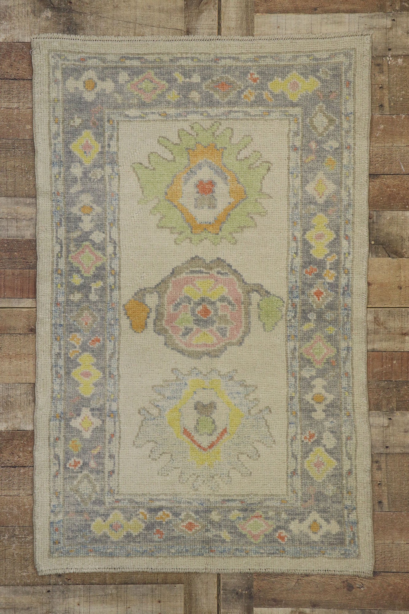 3 x 5 Colorful Turkish Oushak Rug 53595