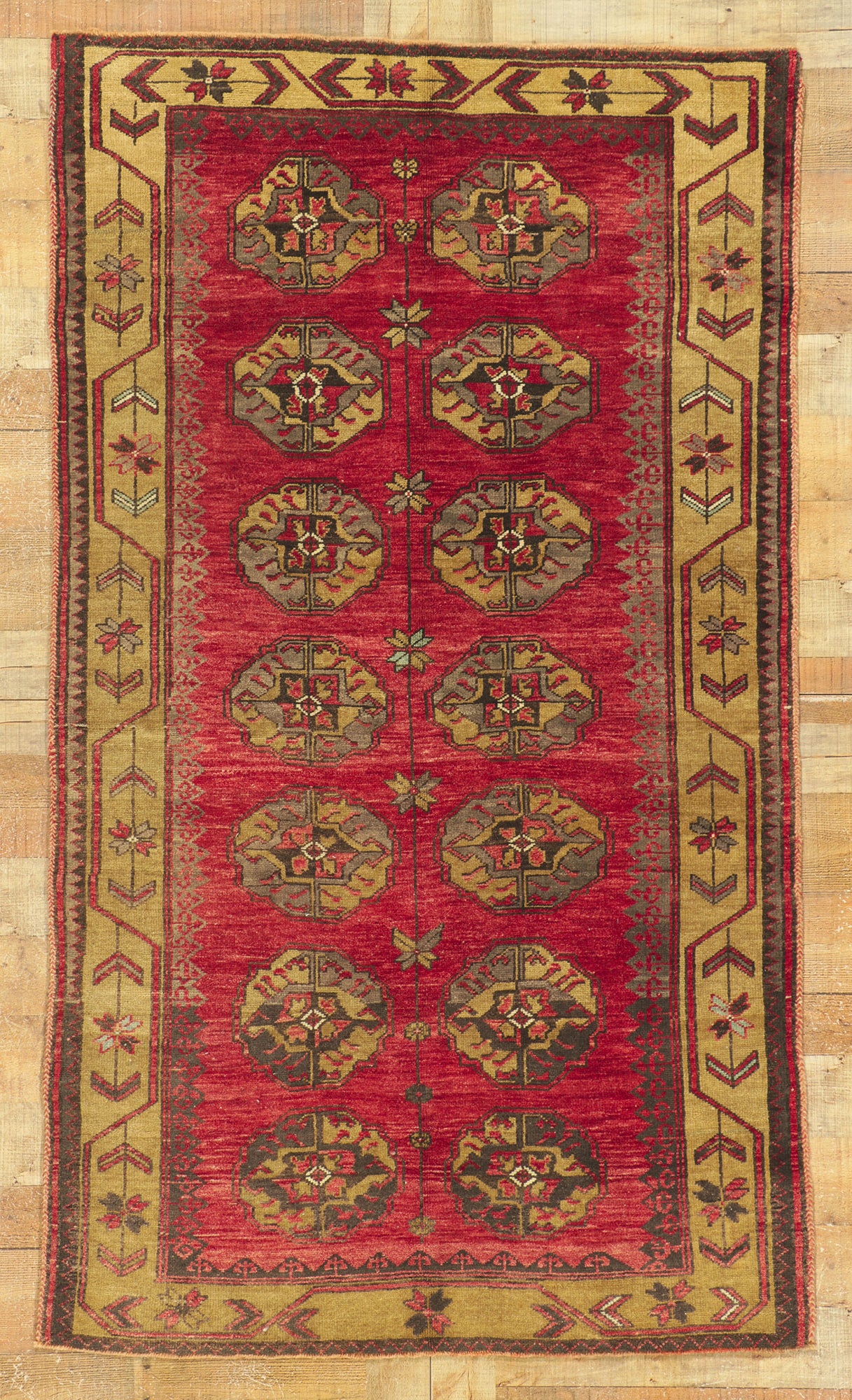 4 x 7 Vintage Turkish Oushak Rug 52382